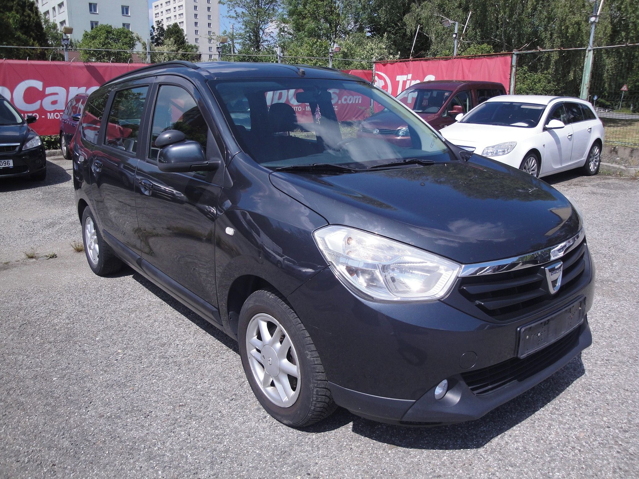 Dacia Lodgy, 1.2 85kw 7-míst Vyh.sedačky - fotka 2