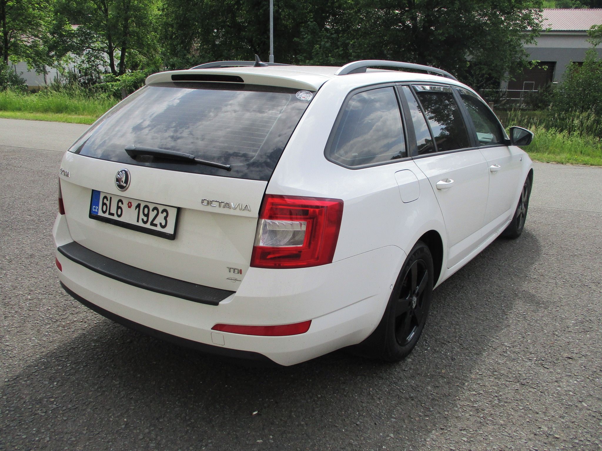 Škoda Octavia, III 2.0 TDi, DSG - fotka 5