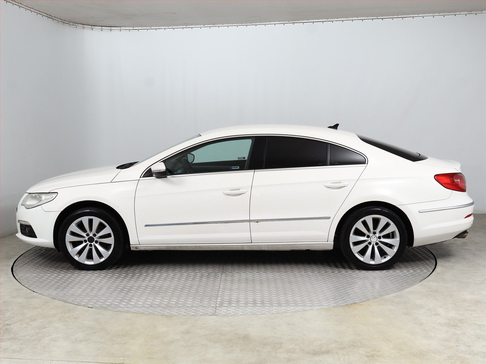 Volkswagen Passat CC, 2.0 TDI, Automatická klima - fotka 3