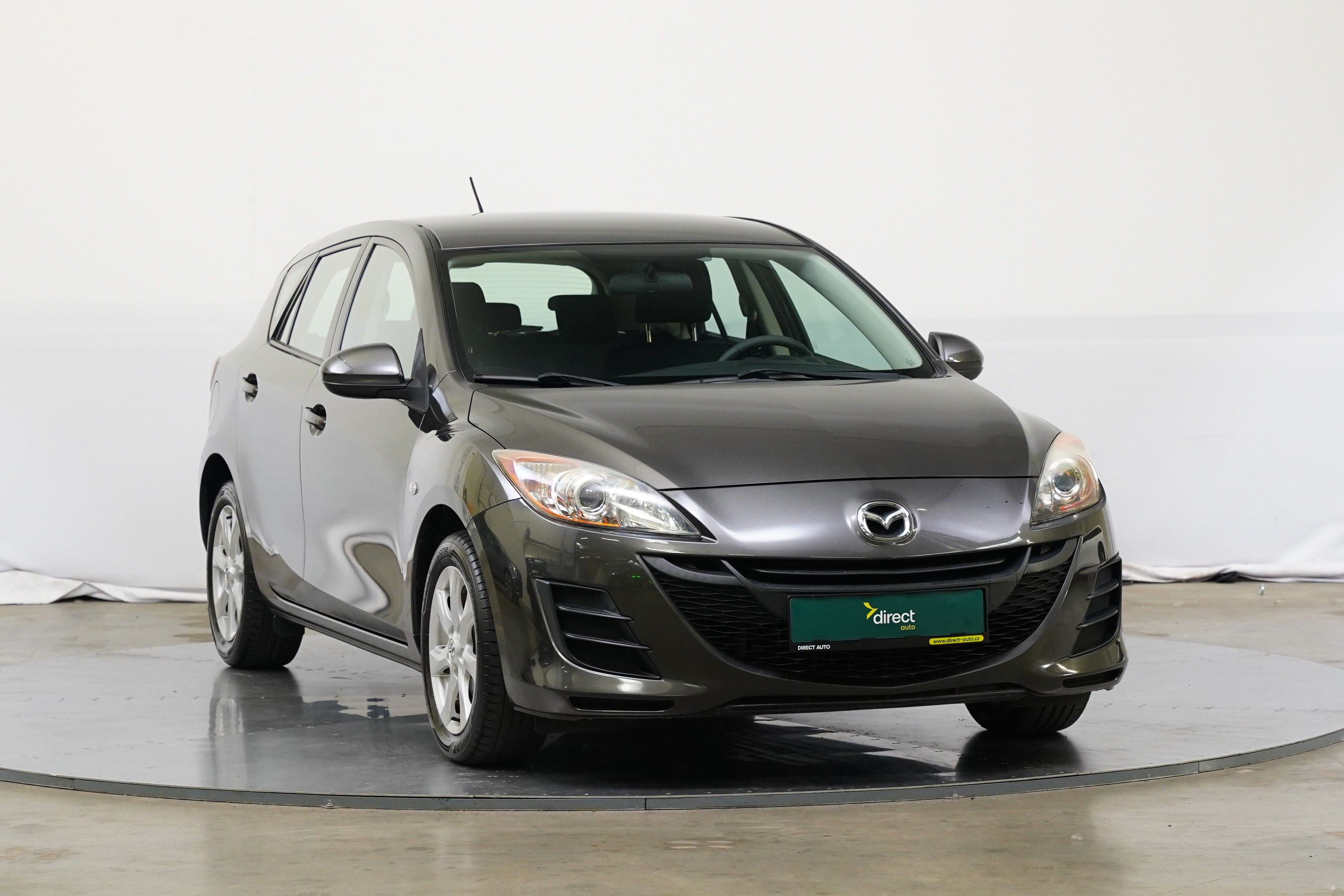 Mazda 3, 1.6 DOHC 77 kW Center-Line - fotka 2