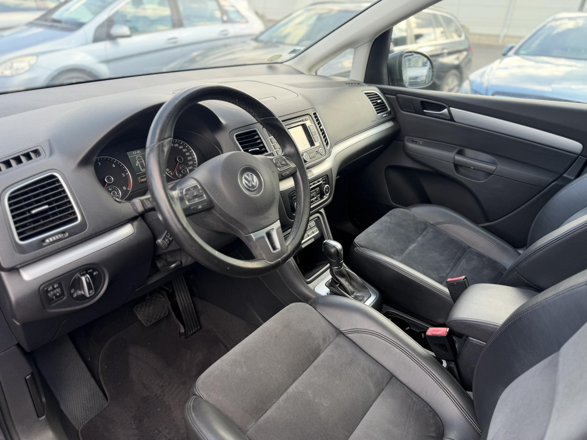 Volkswagen Sharan, 2.0 TDI, 125kw, DSG - fotka 5