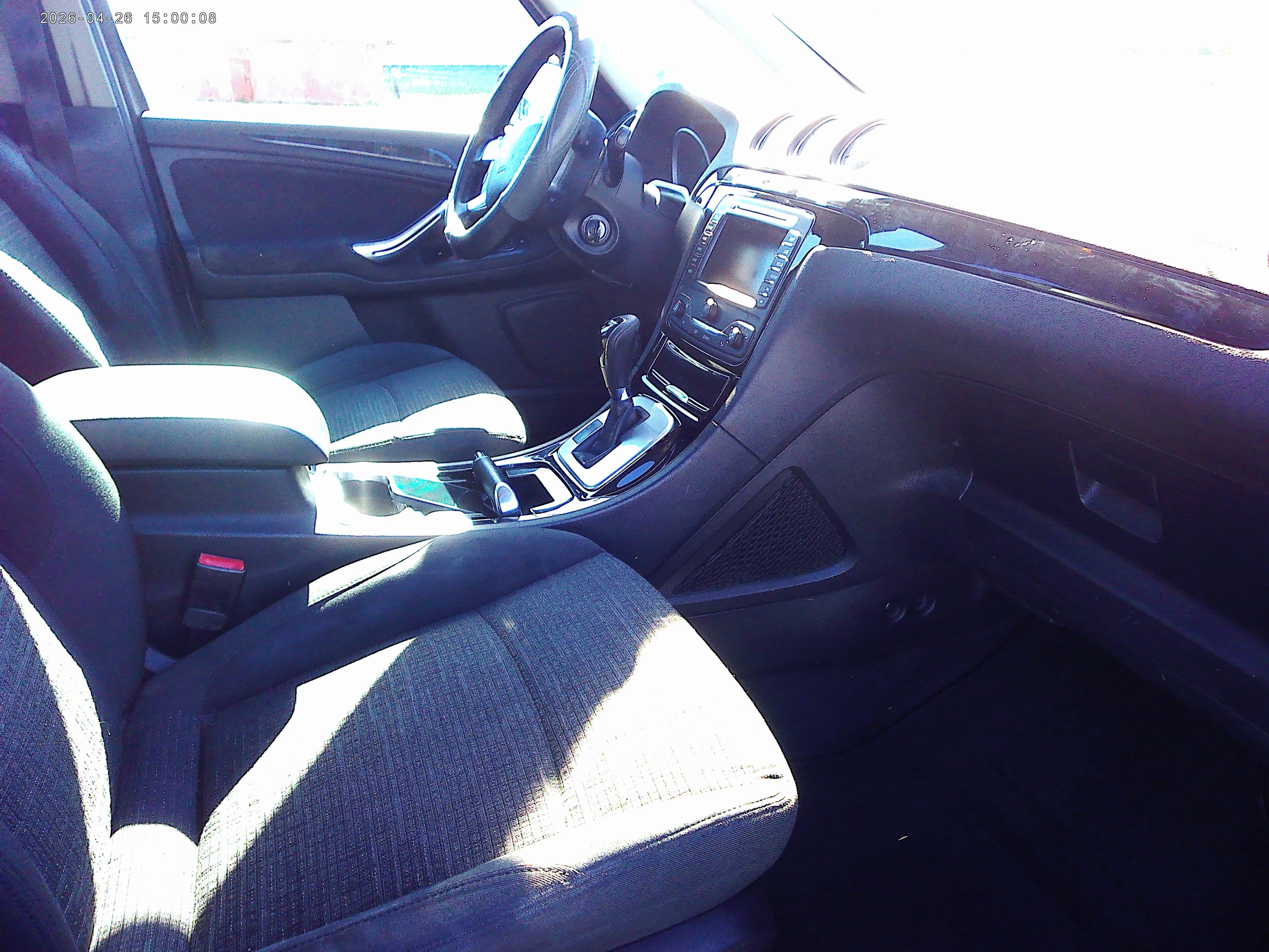 Ford Galaxy - fotka 4