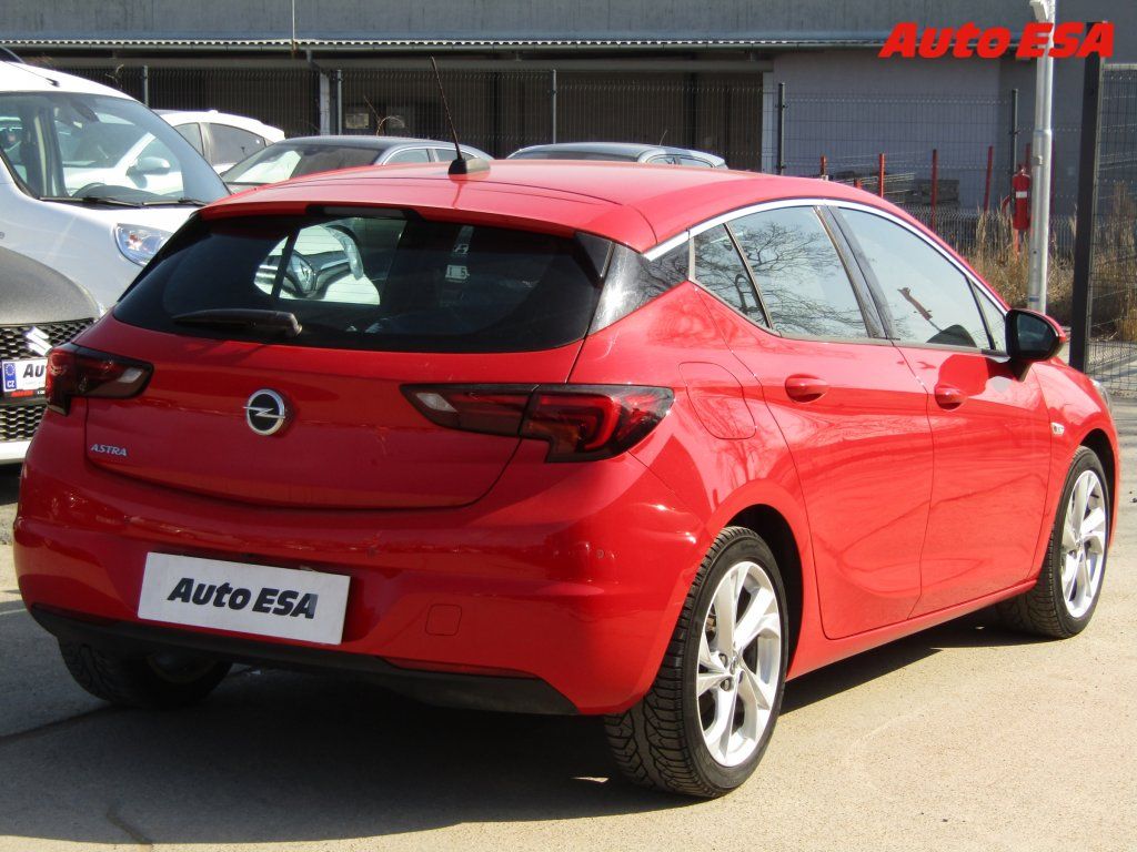 Opel Astra, 1.2 T,ČR,GS Line,navi - fotka 4