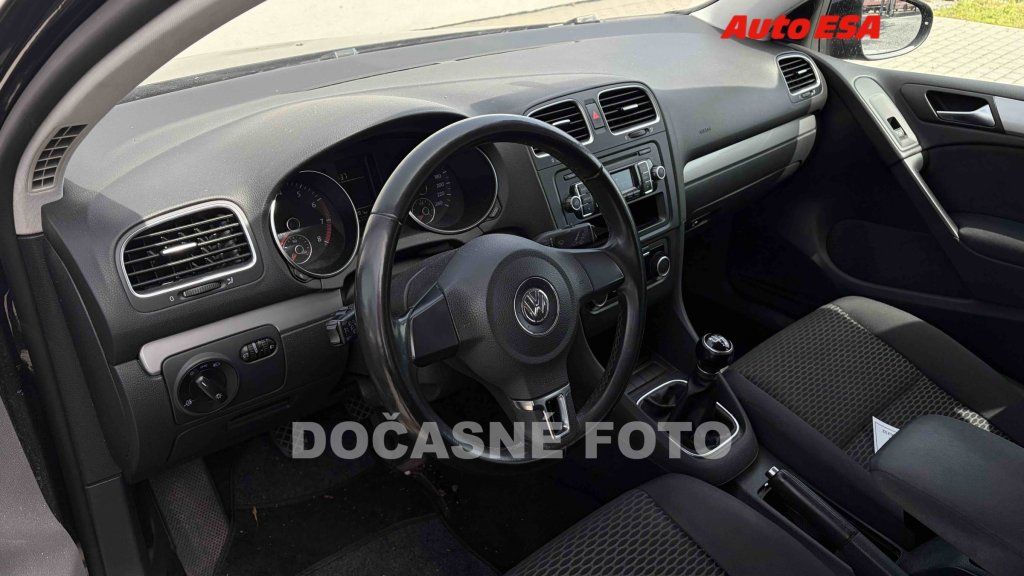 Volkswagen Golf, 1.4 I - fotka 3