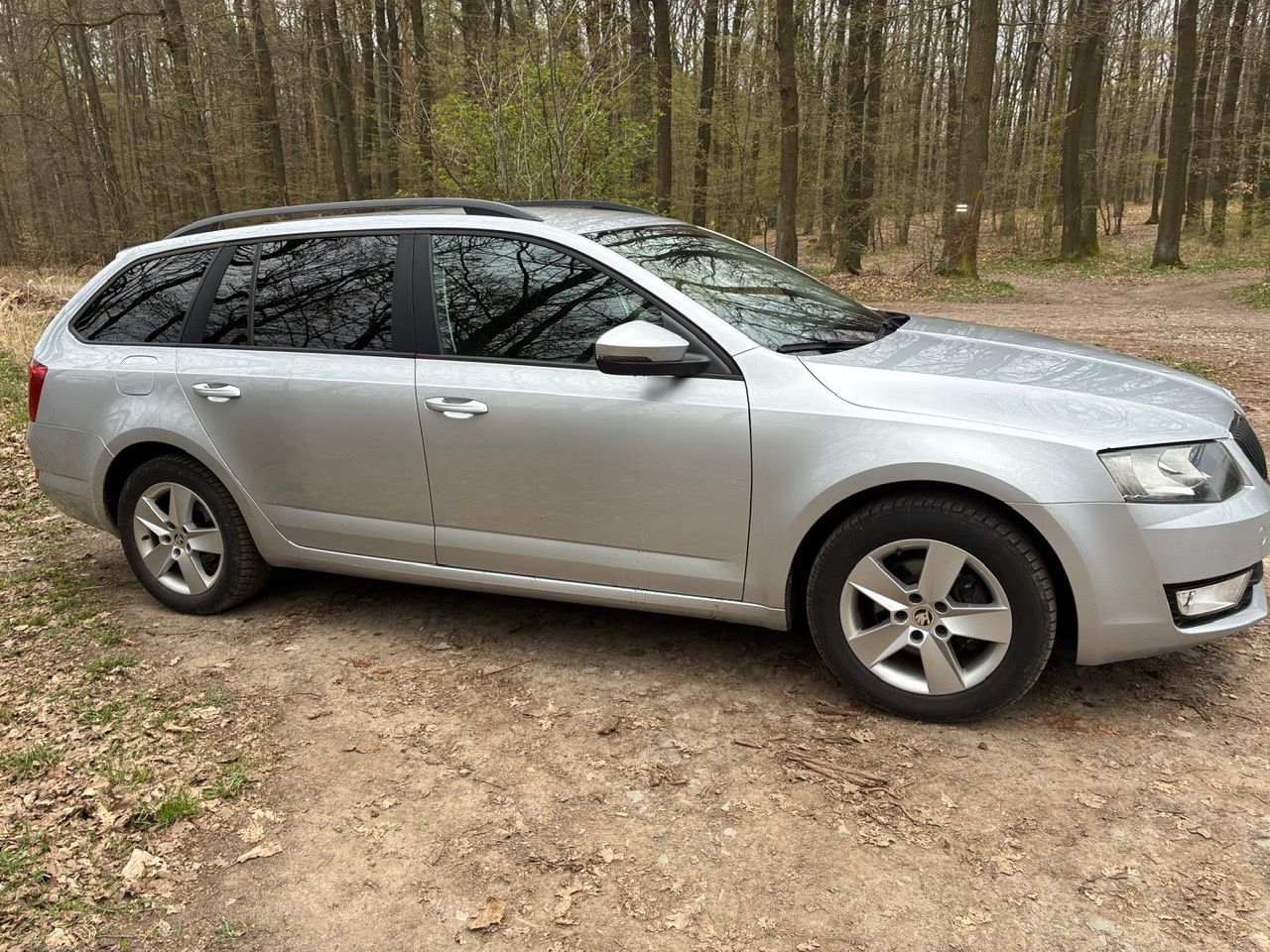 Škoda Octavia, 1,4TSI combi 103kW - fotka 5