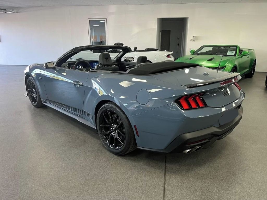Ford Mustang, 5,0l V8 GT*Premium*MagneRide - fotka 2