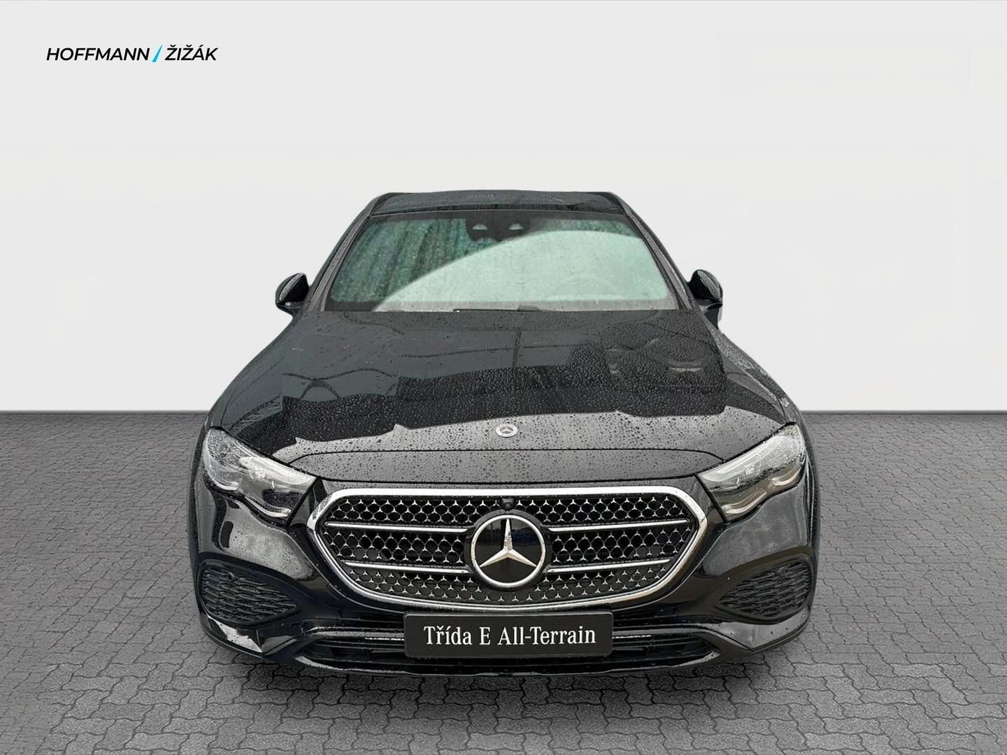 Mercedes-Benz Třídy E, 220 d 4MATIC All-Terrain - fotka 2