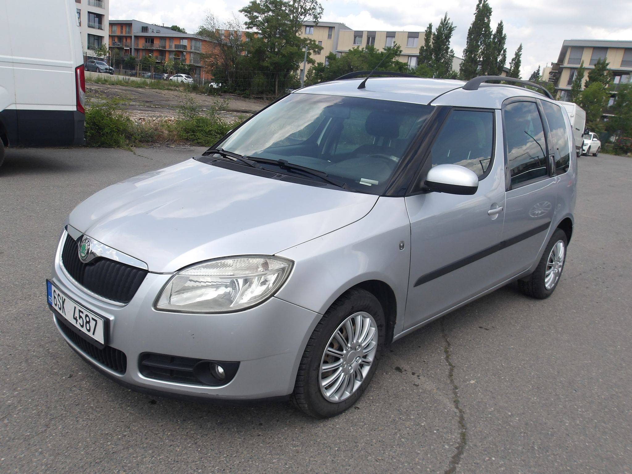 Škoda Roomster, 1,6i AUTOMAT !!!