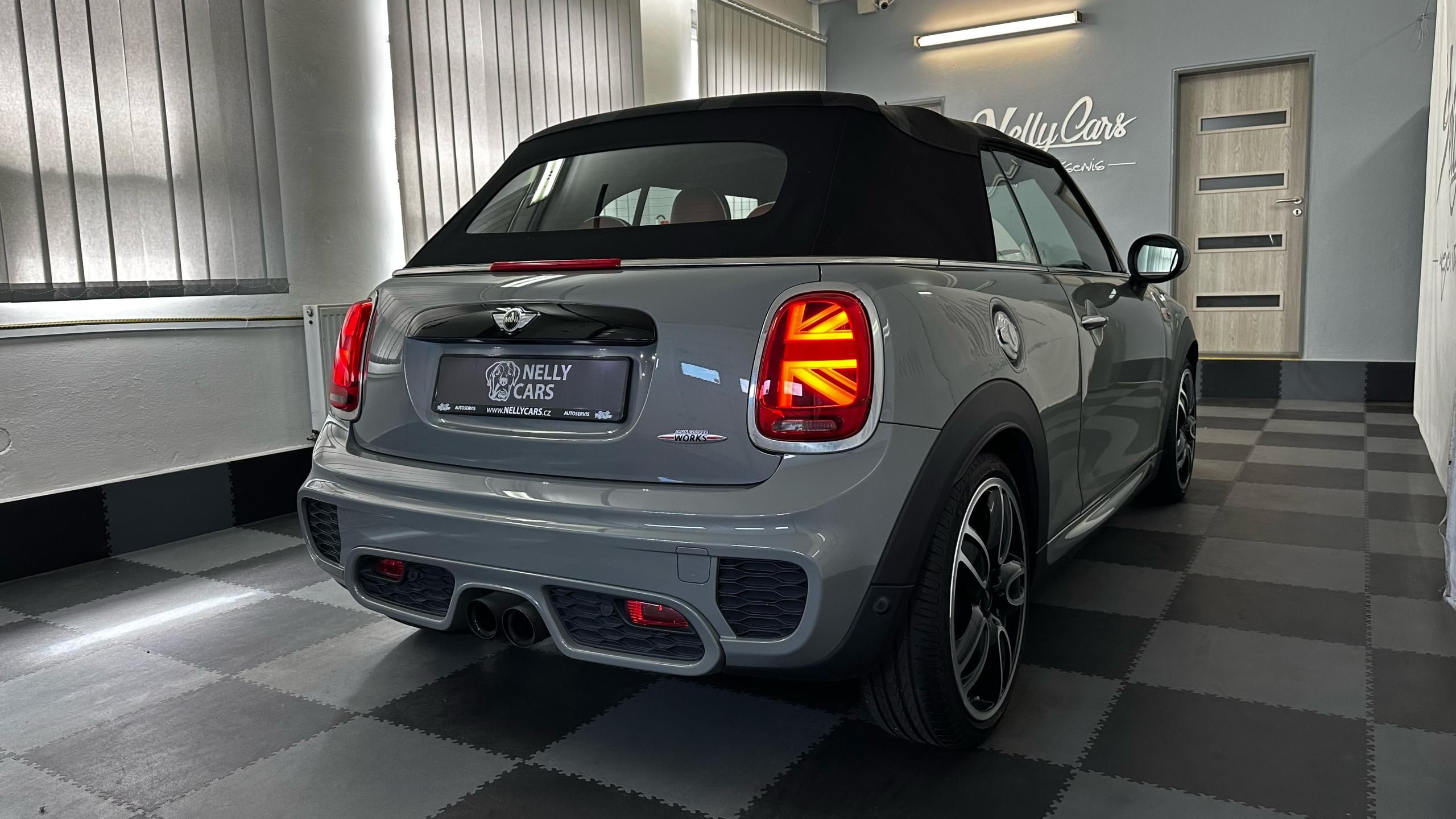 Mini, KABRIOLET / JOHN COOPER WORKS - fotka 6
