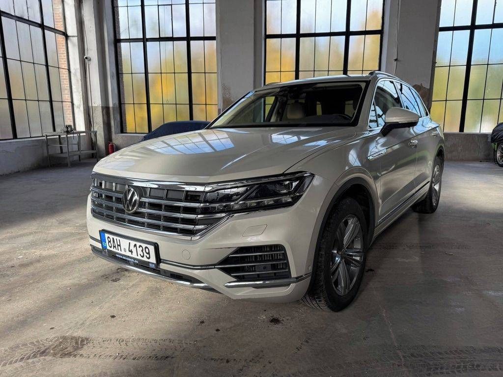 Volkswagen Touareg, 4.0 TDI - IQ LED, TOP PODVOZEK - fotka 2