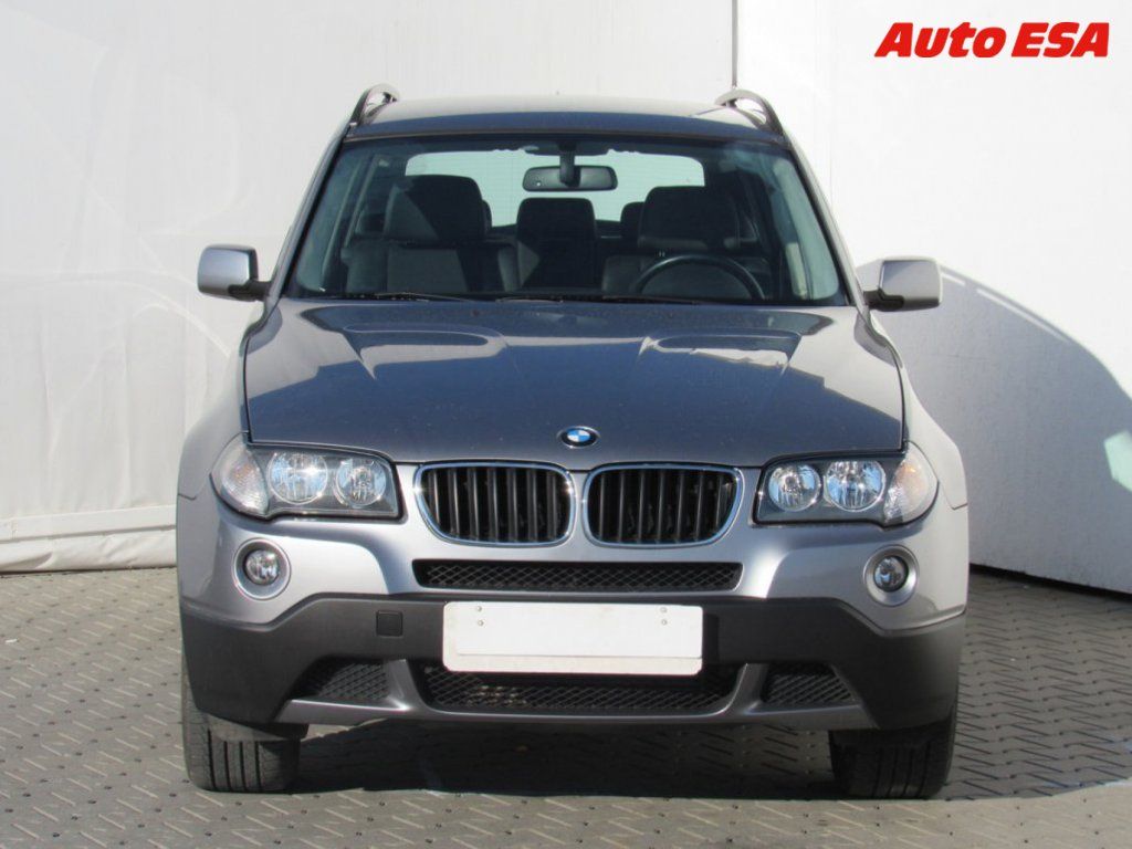 BMW X3, 2.0 D - fotka 2