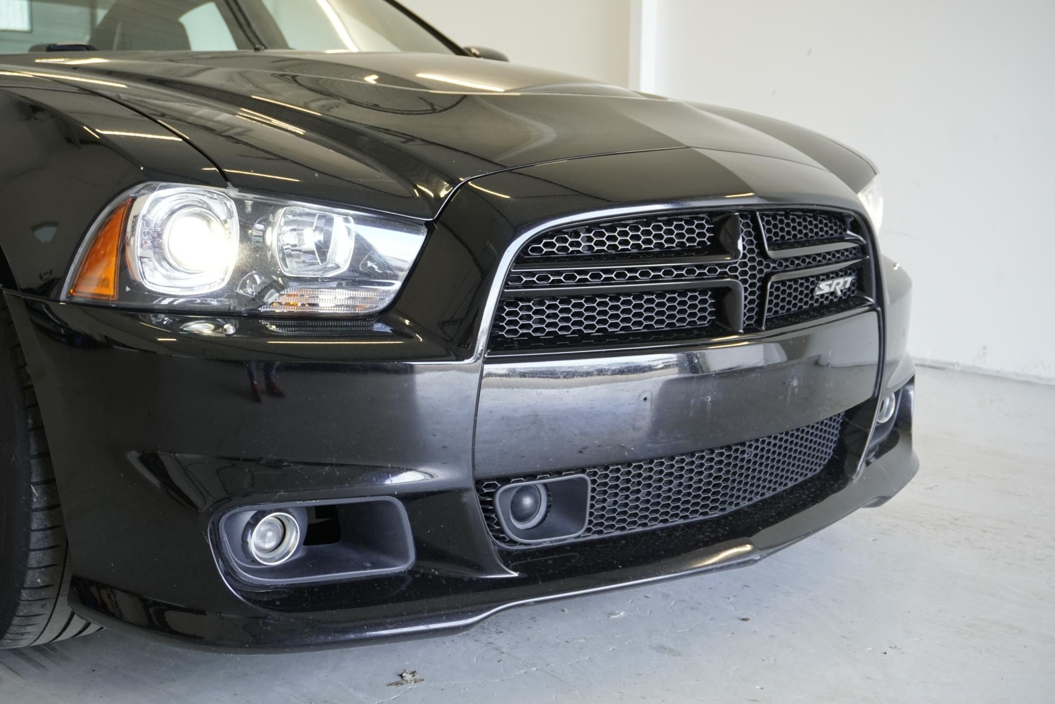 Dodge Charger, 6.4 HEMI SRT 8 AUTOMAT - fotka 4