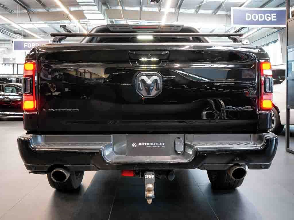 Dodge Ram, 5.7 Limited Night Edition - fotka 4