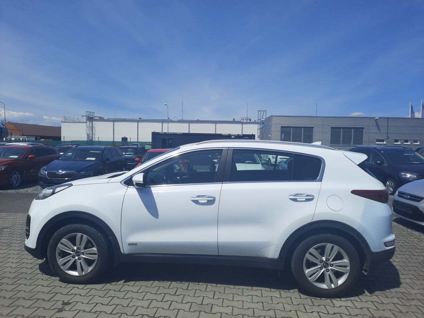 Kia Sportage, 2.0CRDi  GPS NAVI AUTOKLIMA - fotka 4