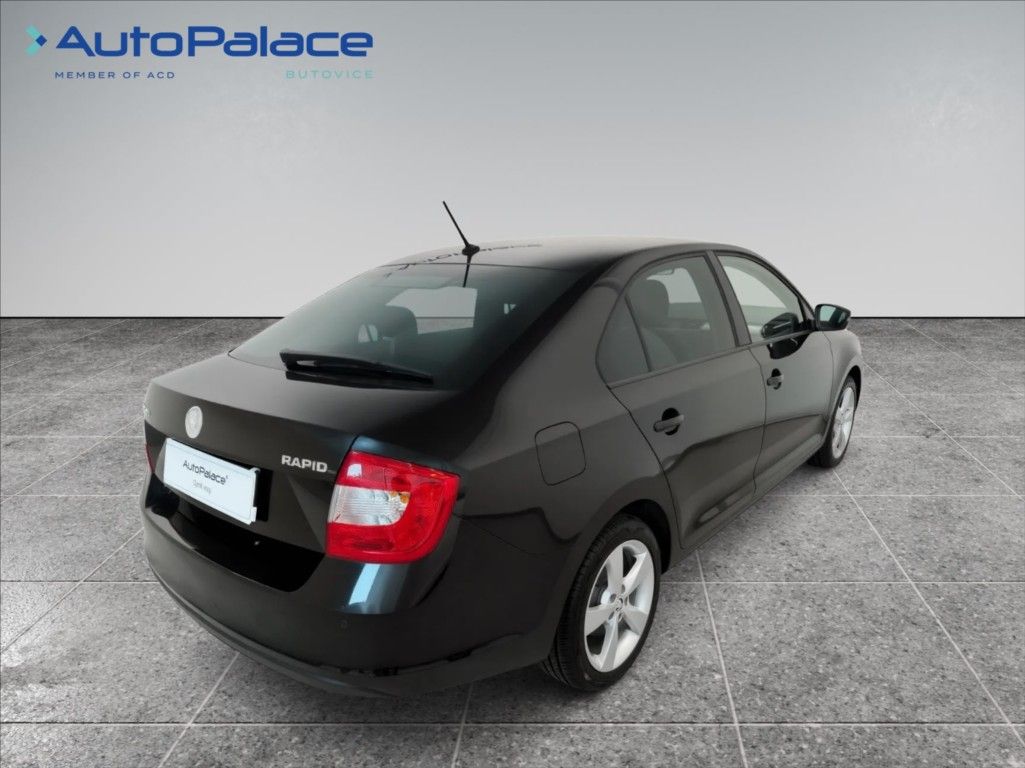 Škoda Rapid, 1,4 TDI STYLE AT ČR - fotka 4