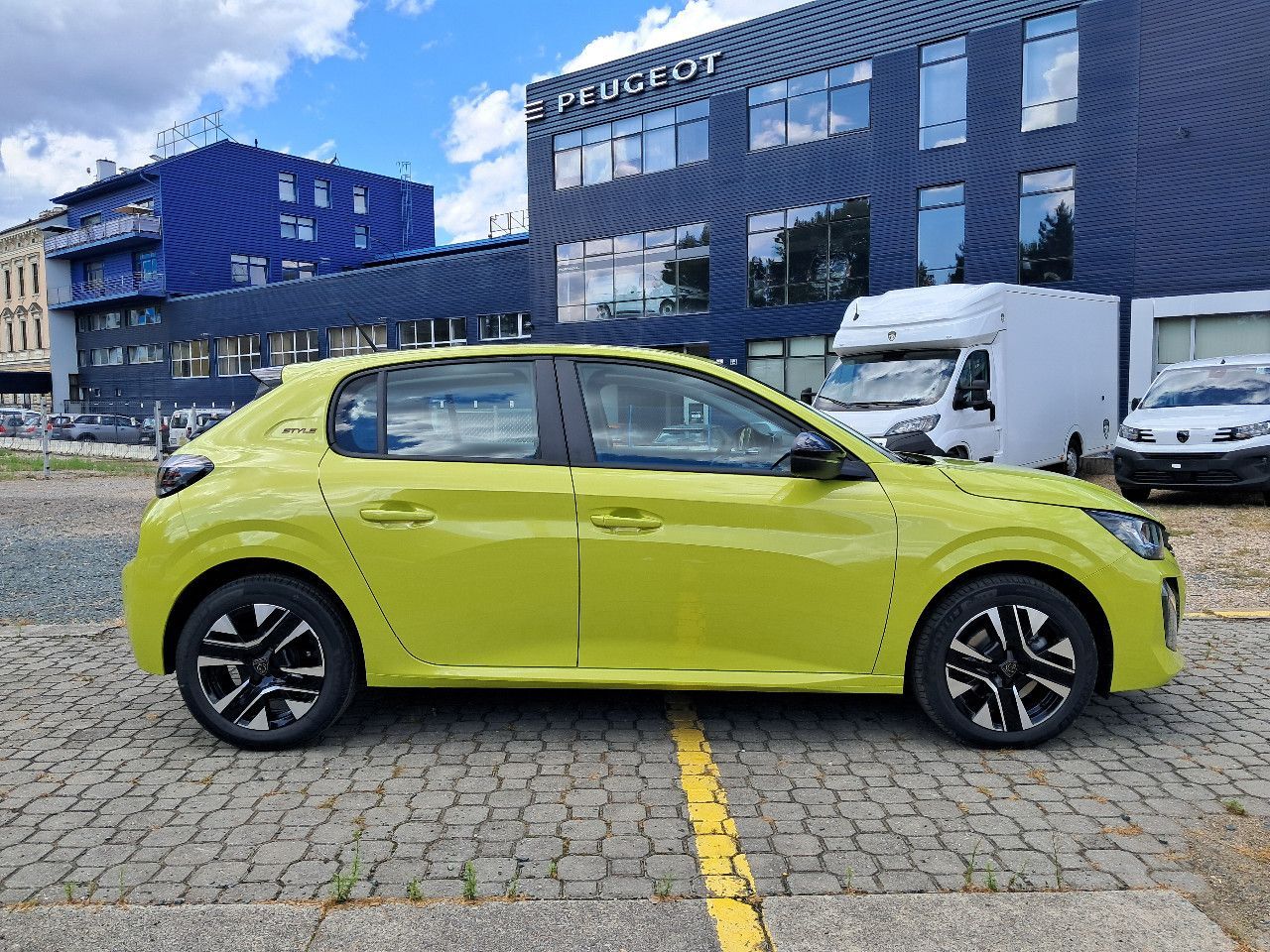Peugeot 208, STYLE PureTech 100 S&S MAN6 - fotka 4