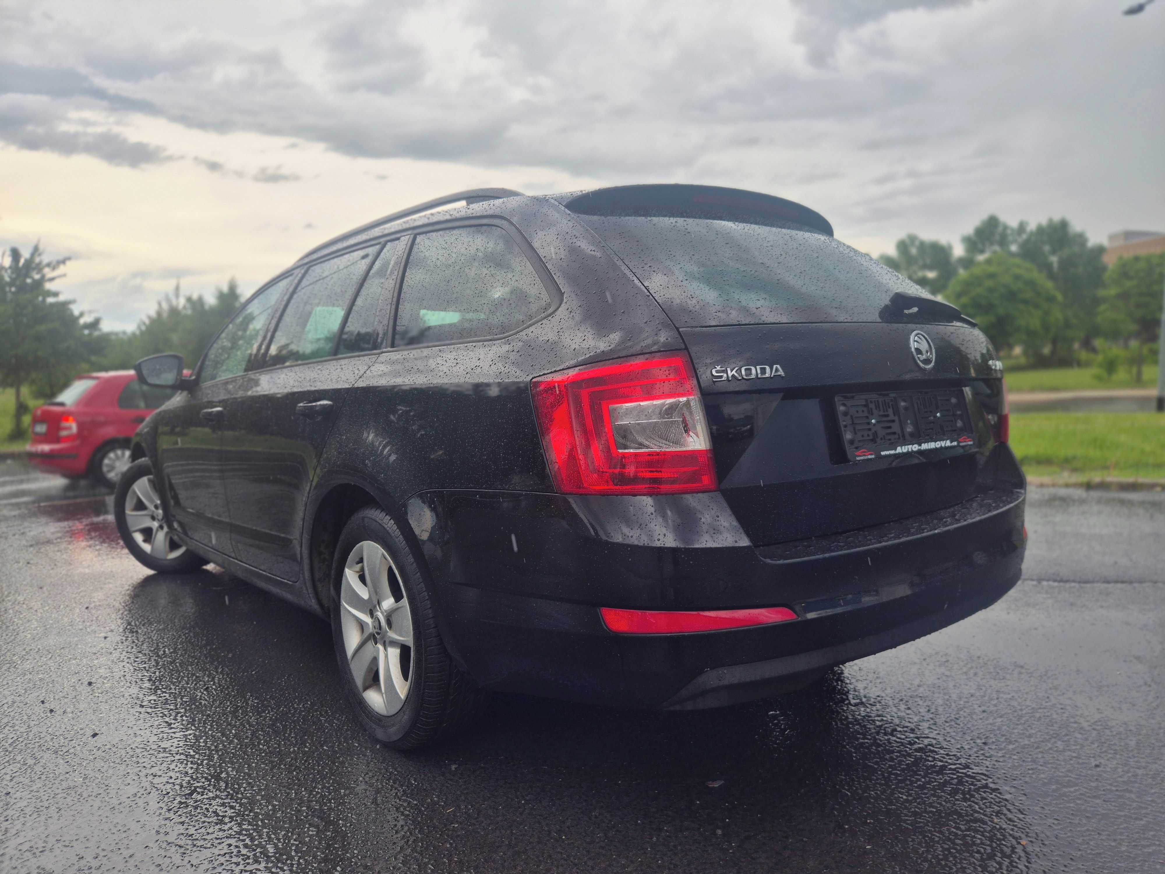 Škoda Octavia, 1 maj.plný servis ZÁRUKA 1 ROK - fotka 4