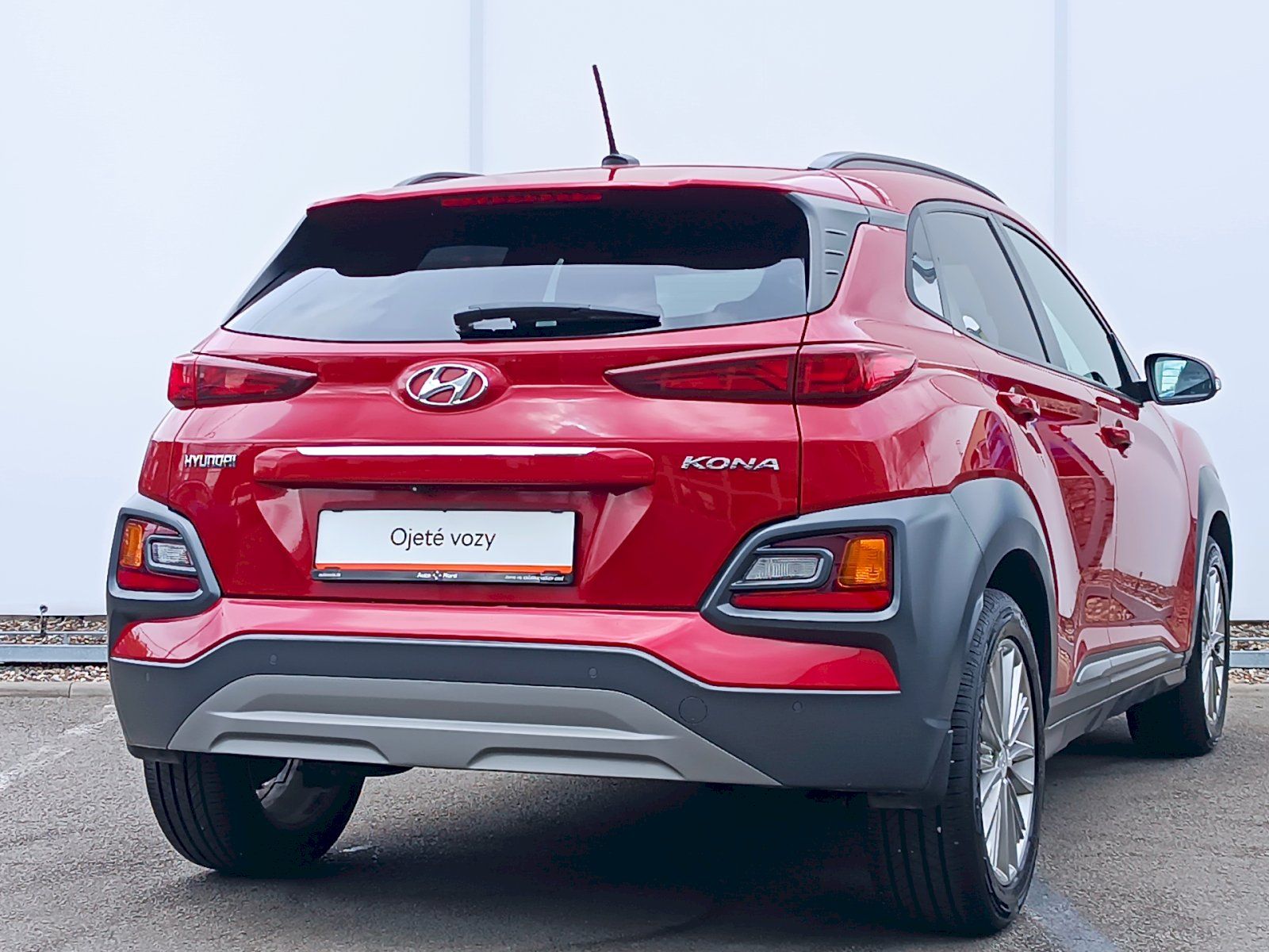 Hyundai Kona, 1,0T-GDi / 88kw 6°MP - fotka 2