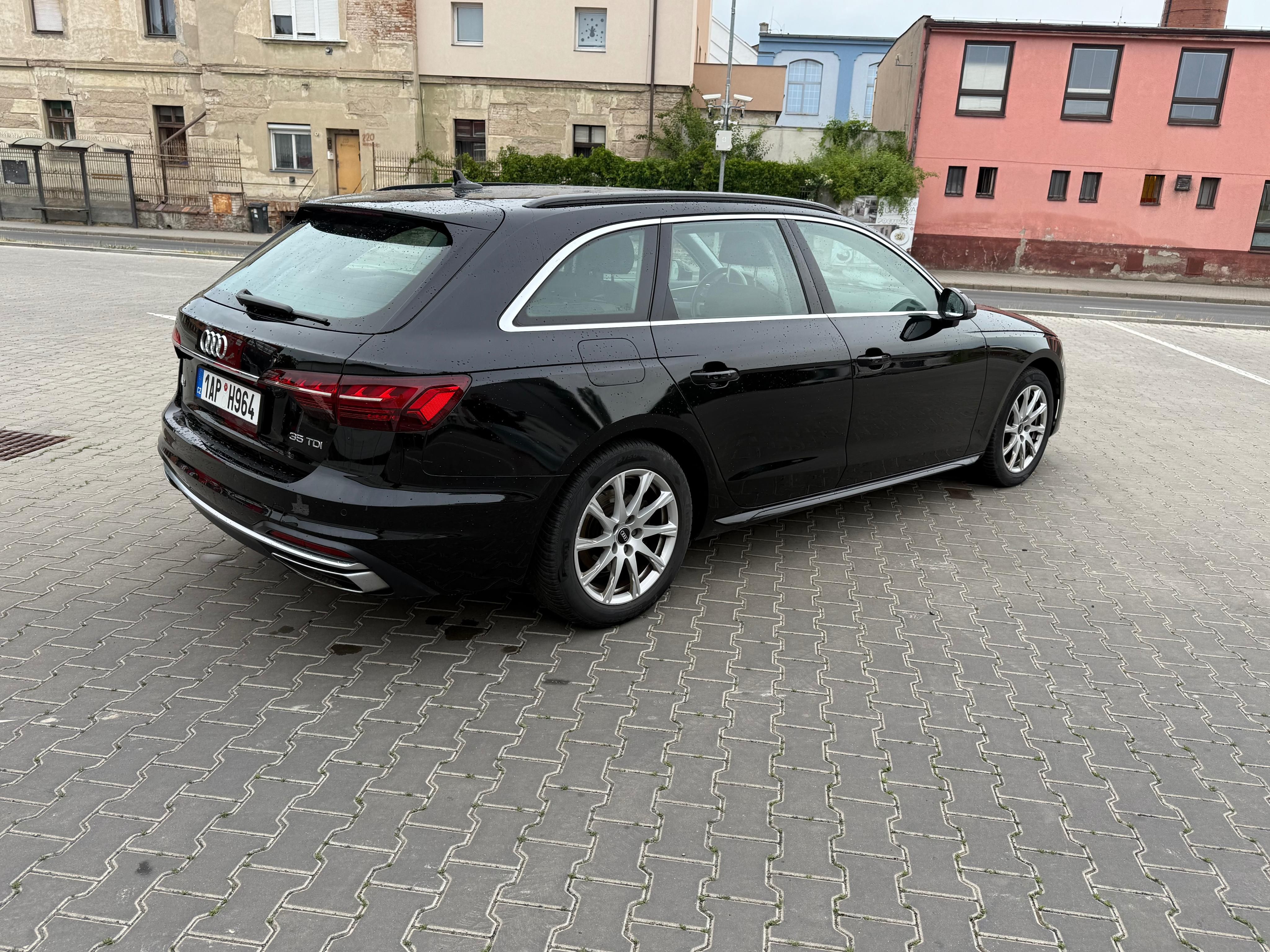 Audi A4, Audi A4 35D 2022rok. 120 kw - fotka 6