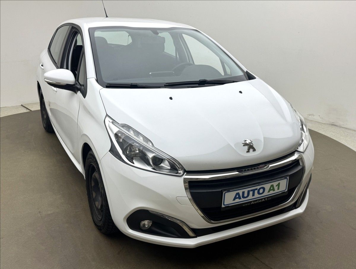 Peugeot 208, 1,6 HDi DPH KLIMATIZACE LED ČR - fotka 3