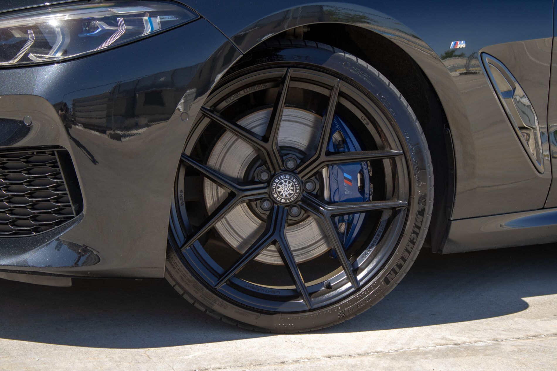 BMW, rad 8 - fotka 3