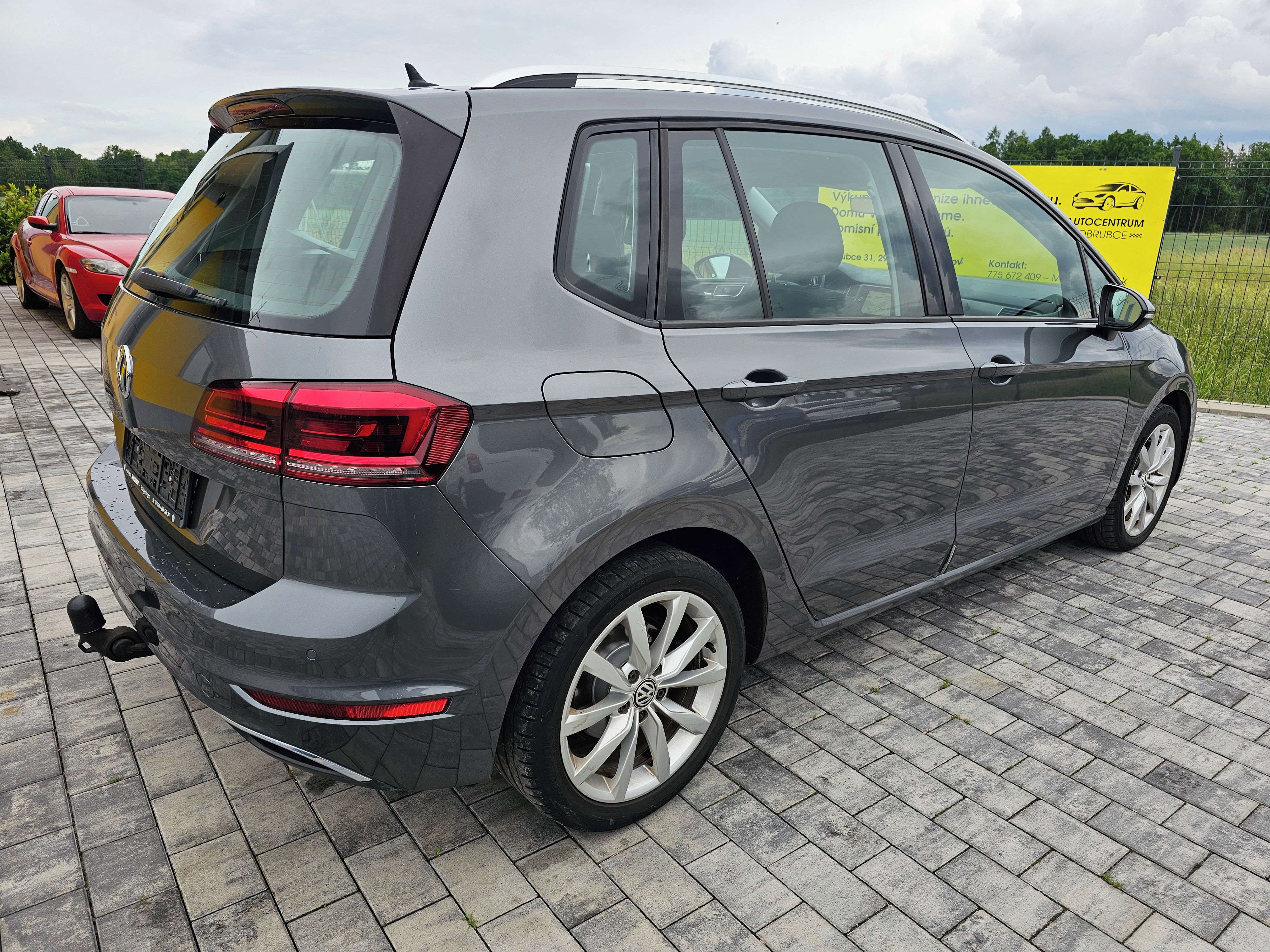 Volkswagen Golf Sportsvan, 1.5 TSI 96kw, 1 Majitel, Nehav - fotka 5