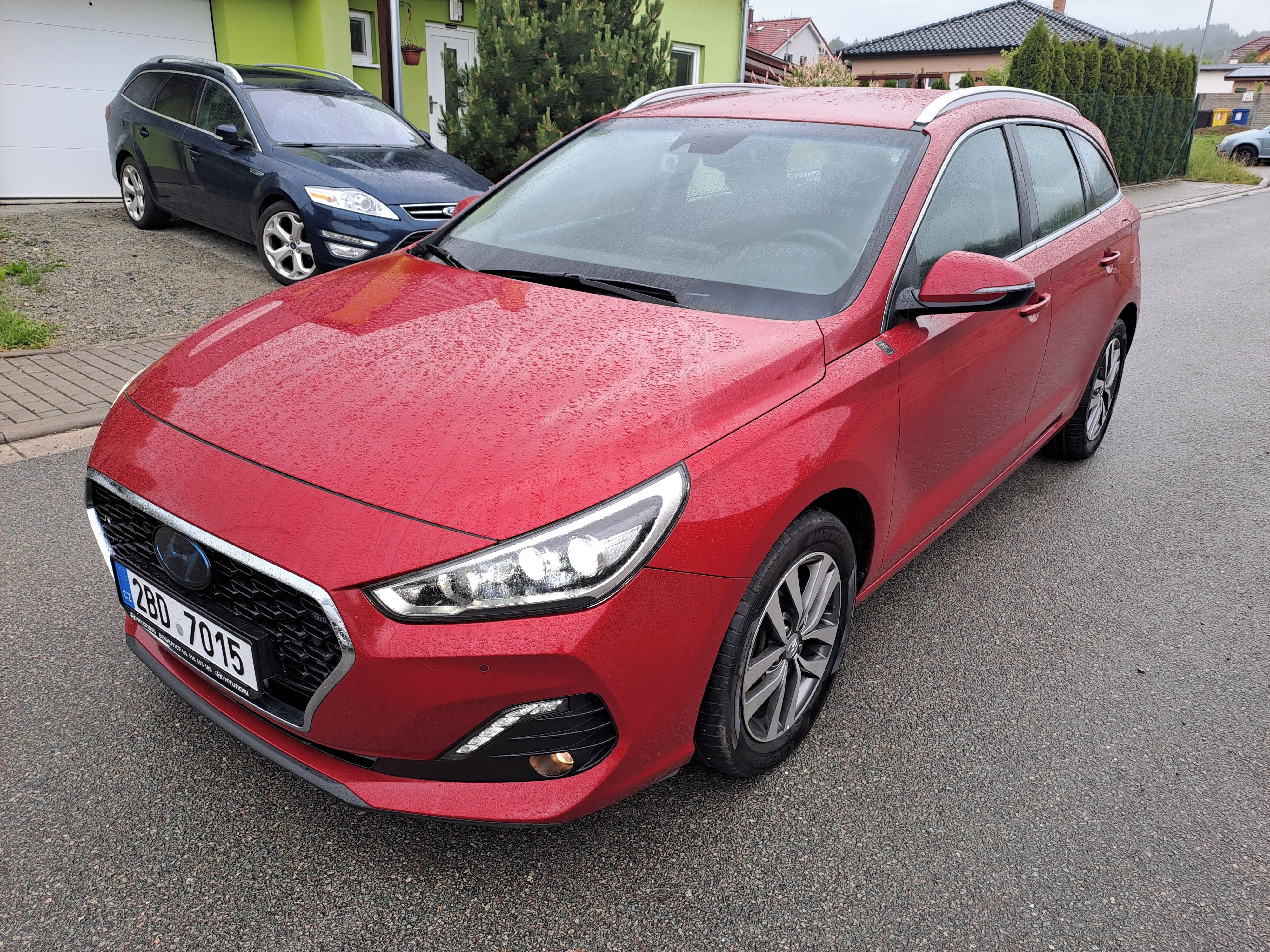 Hyundai i30, 1,4GDI STYLE TECHNOLOGY,1.MAJ! - fotka 2