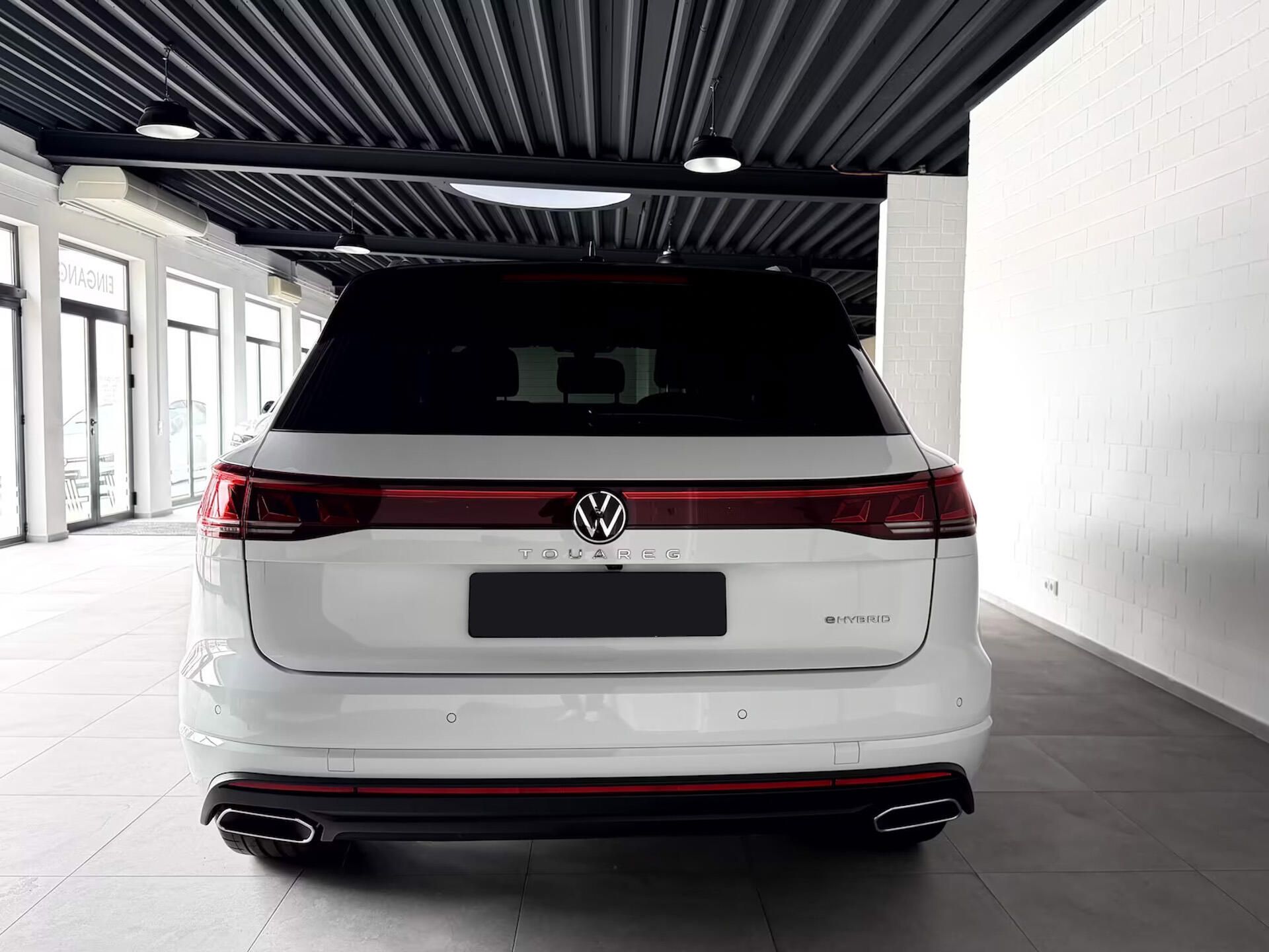 Volkswagen Touareg, eHybrid 4M Elegance IQ 360 Pan - fotka 6