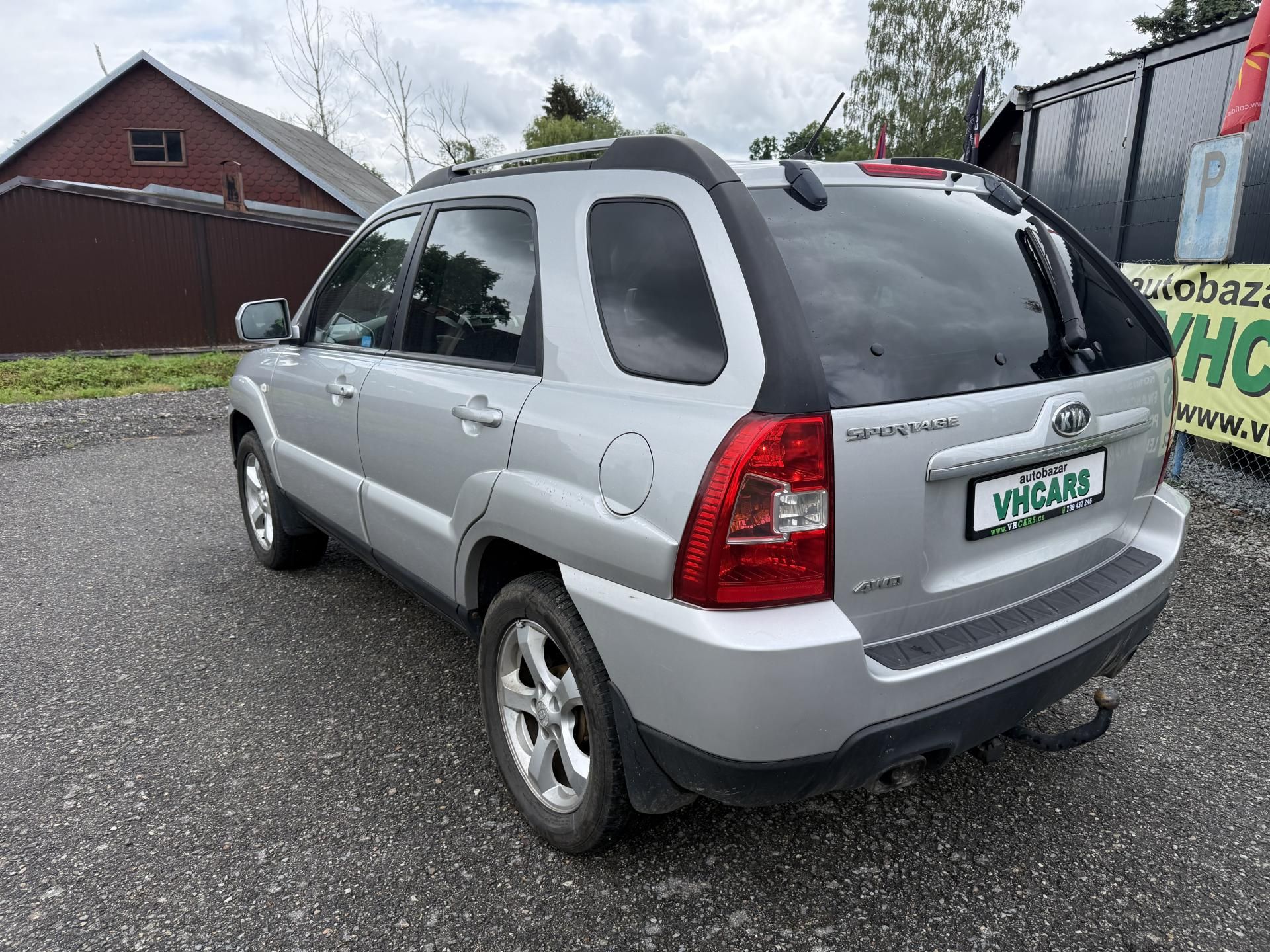 Kia Sportage, 2,0CRDI 4WD Tažné - fotka 5
