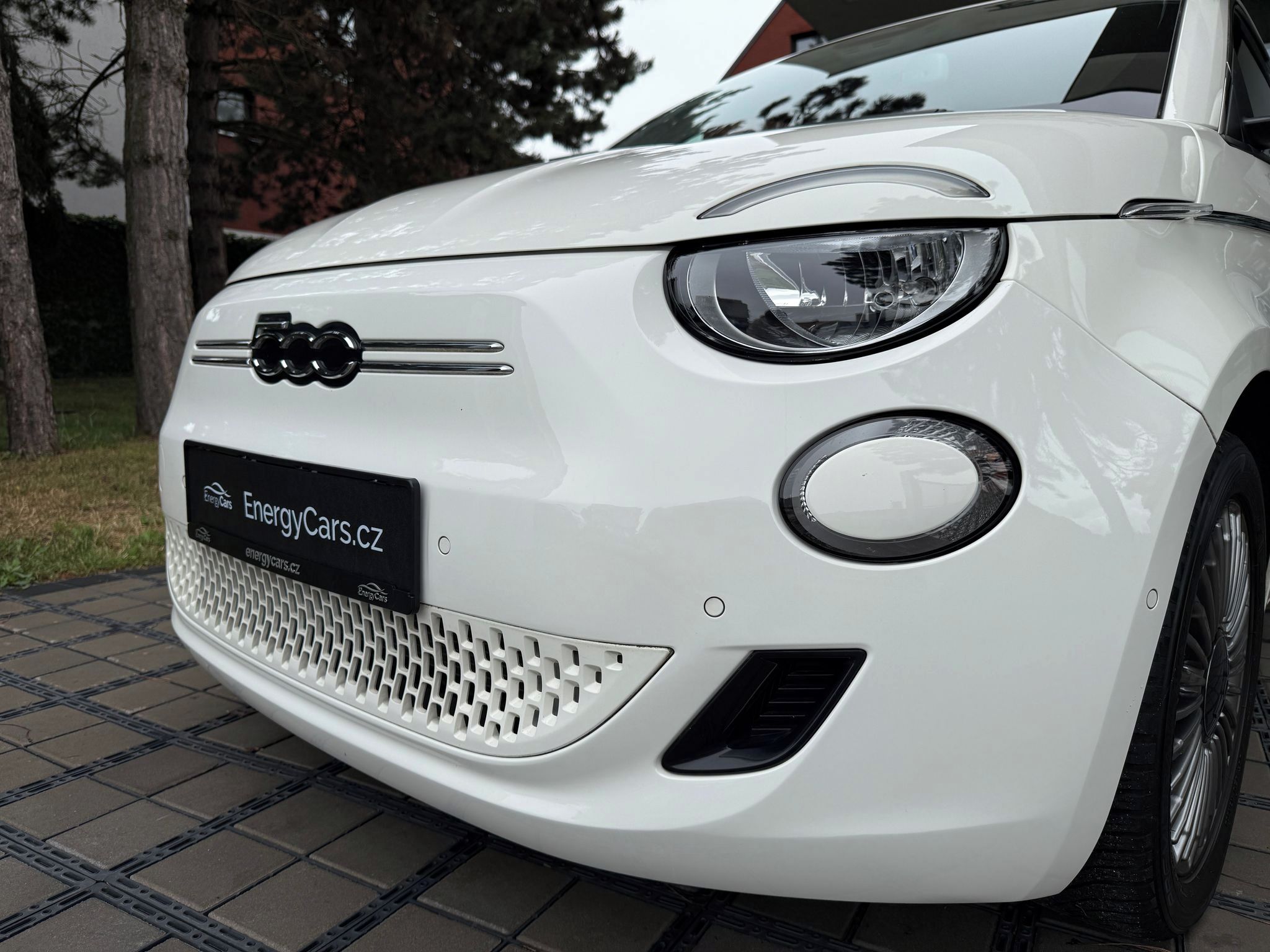 Fiat 500, ICON 42kWh Kamera Winterpacket - fotka 5