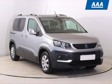 1.5 BlueHDi, Active, 5Míst, ČR