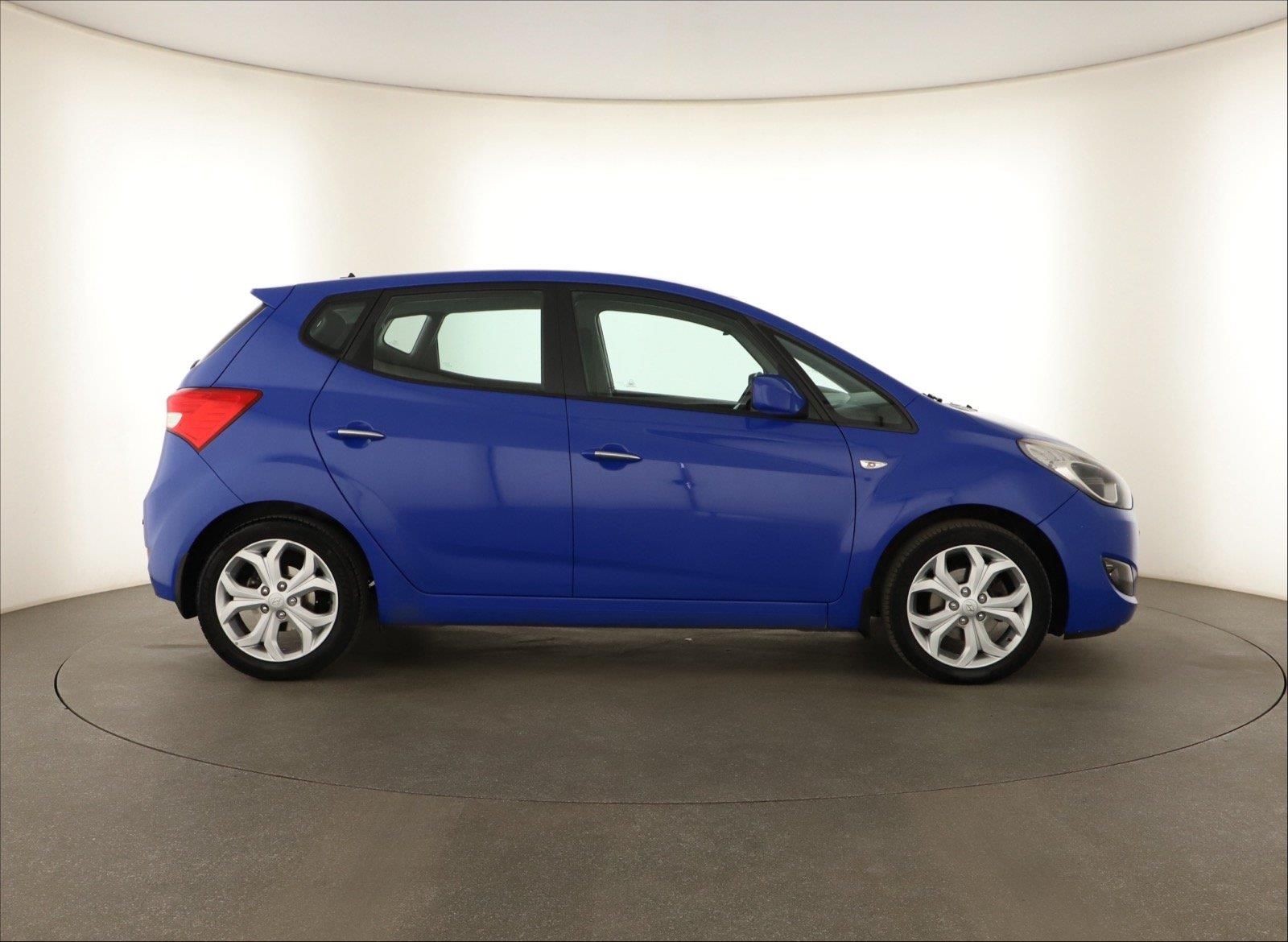 Hyundai ix20, 1.4 CRDi, po STK - fotka 6