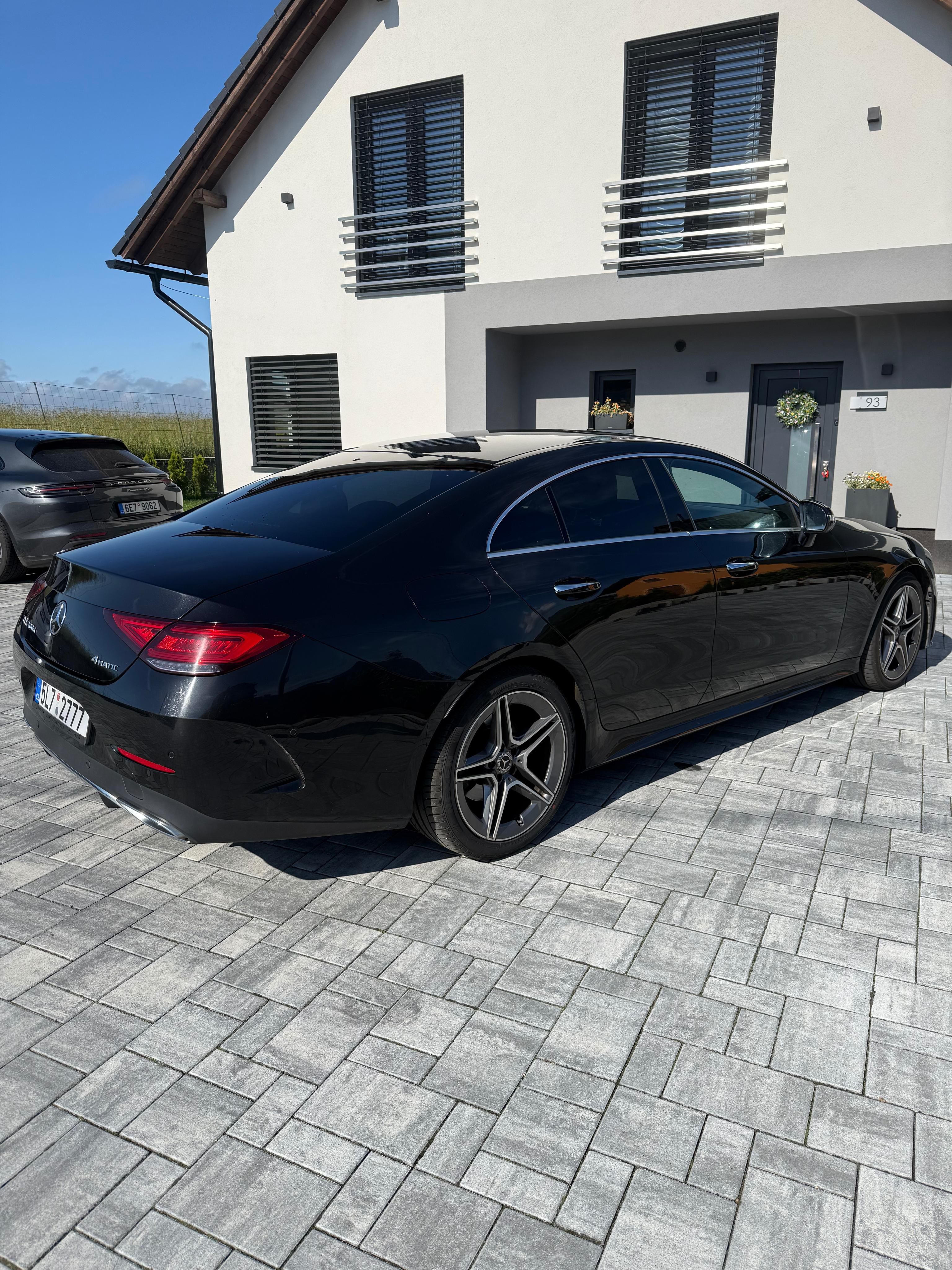 Mercedes-Benz CLS, Mercedes-Benz CLS 400d 4Matic - fotka 6