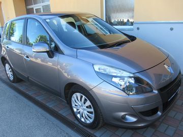 1.5 DCi AUT. KLIMA TAŽNÉ