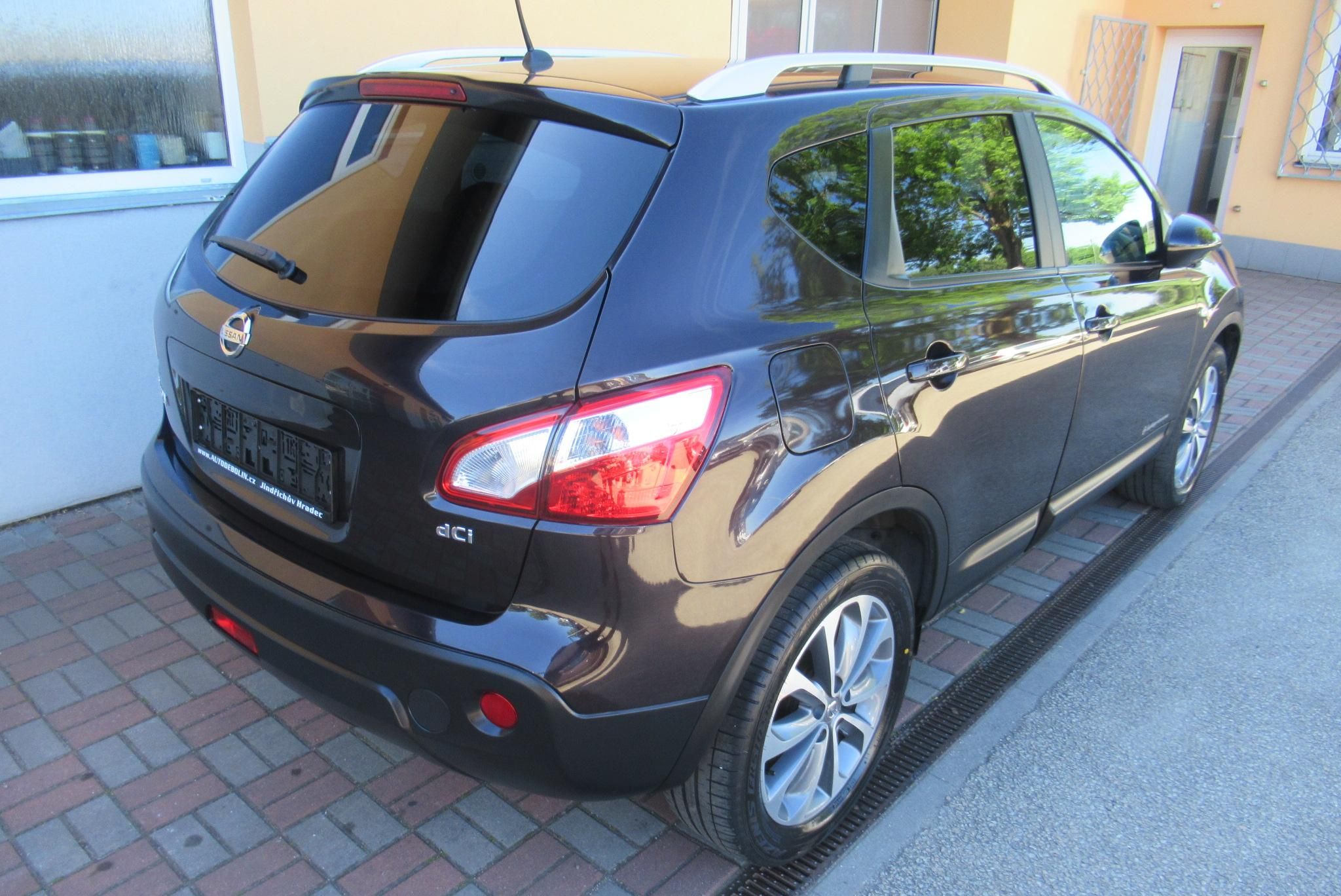 Nissan Qashqai, 1.5 DCi AUT. KLIMA PANORAMA - fotka 2