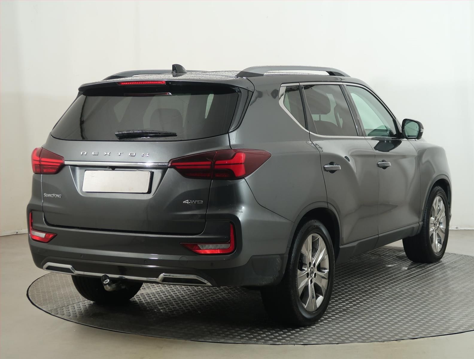 SsangYong Rexton, 2.2 Diesel, 4X4, Automat, ČR - fotka 5