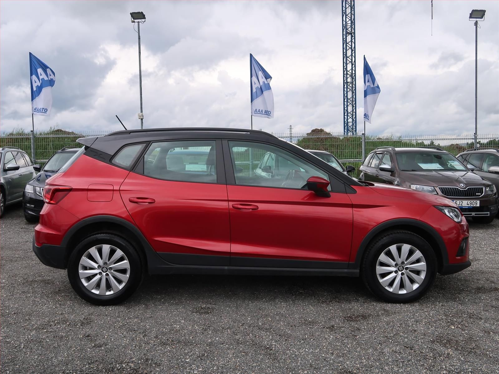 Seat Arona, 1.6 TDI, Automatická klima - fotka 6