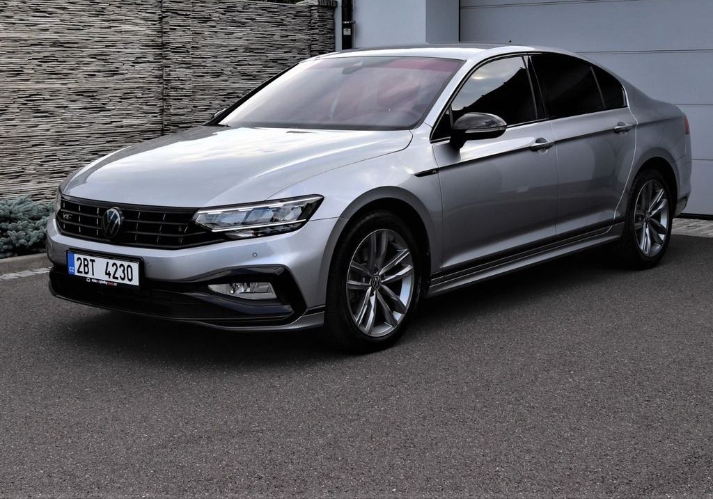 Volkswagen Passat, 2.0 TSI Elegance R Line DSG