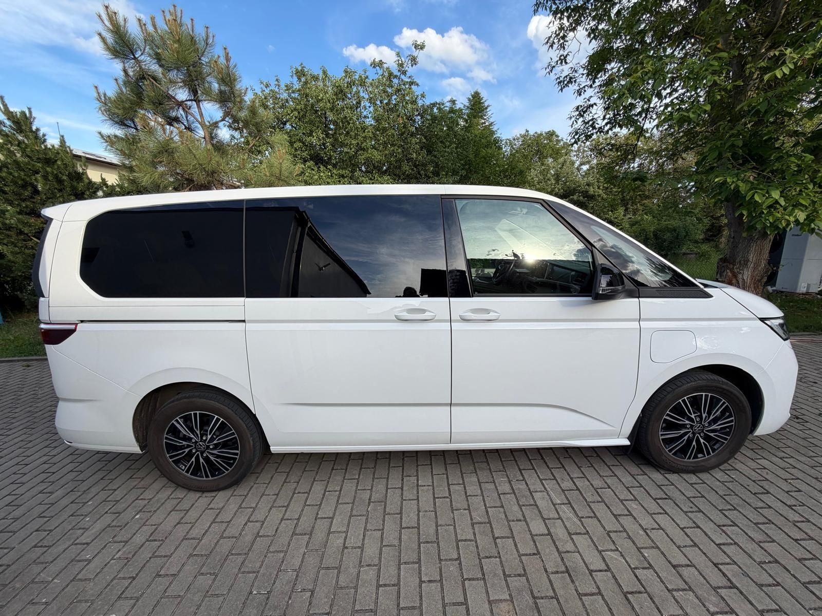 Volkswagen Multivan, 1.4TSI PHEV Long TOP VÝBAVA - fotka 3