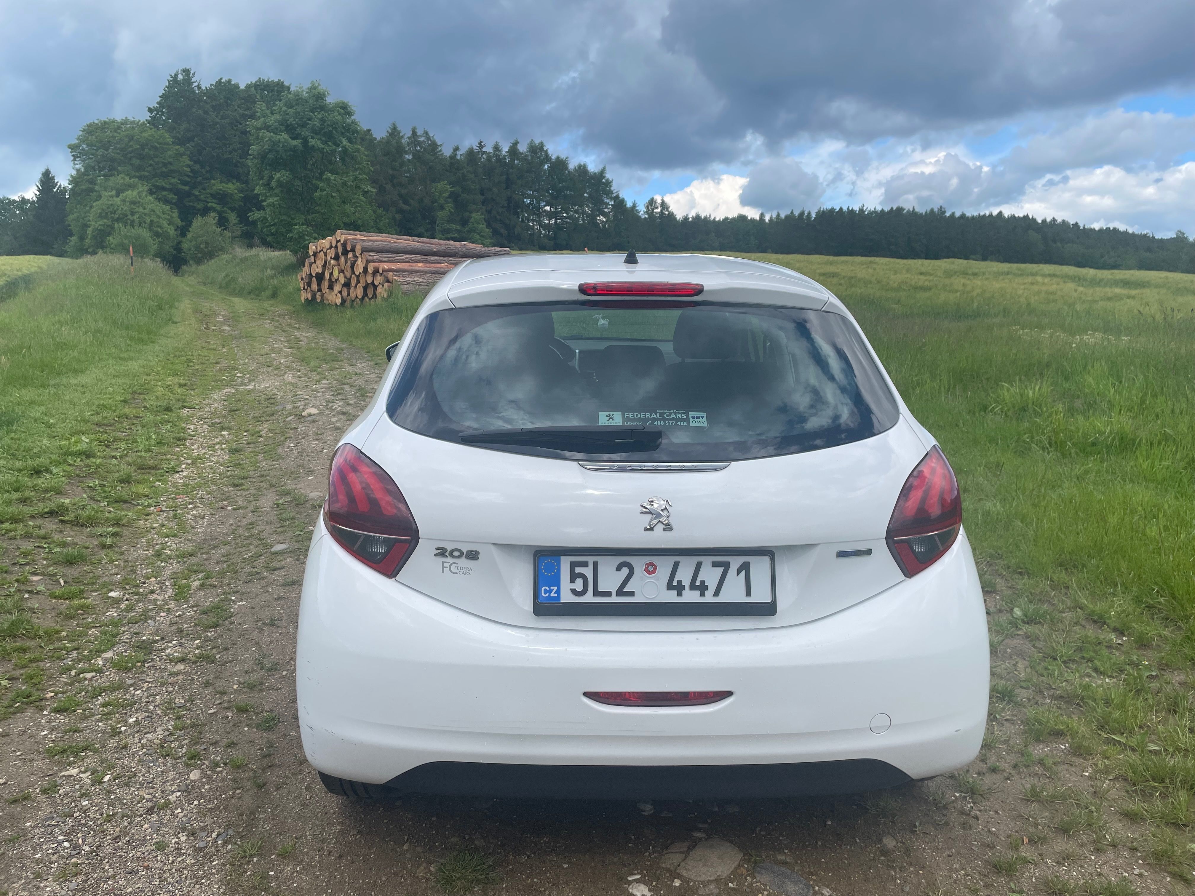 Peugeot 208, Servisováno - fotka 4