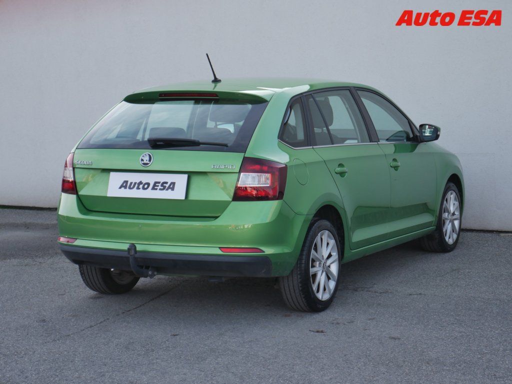 Škoda Rapid, 1.0 TSi,AC,výhřev sed - fotka 4