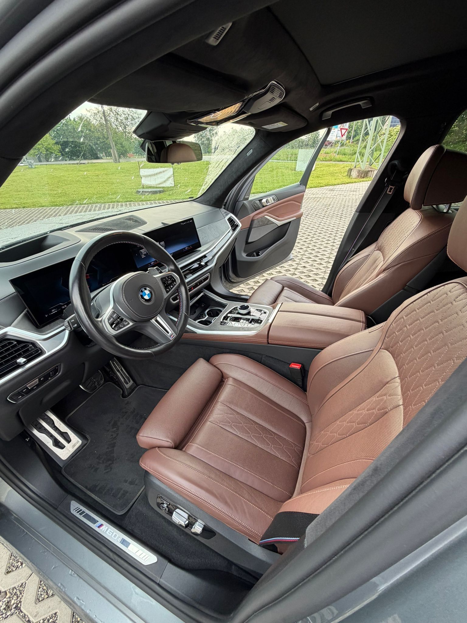 BMW X7, M60I-servisováno - fotka 6