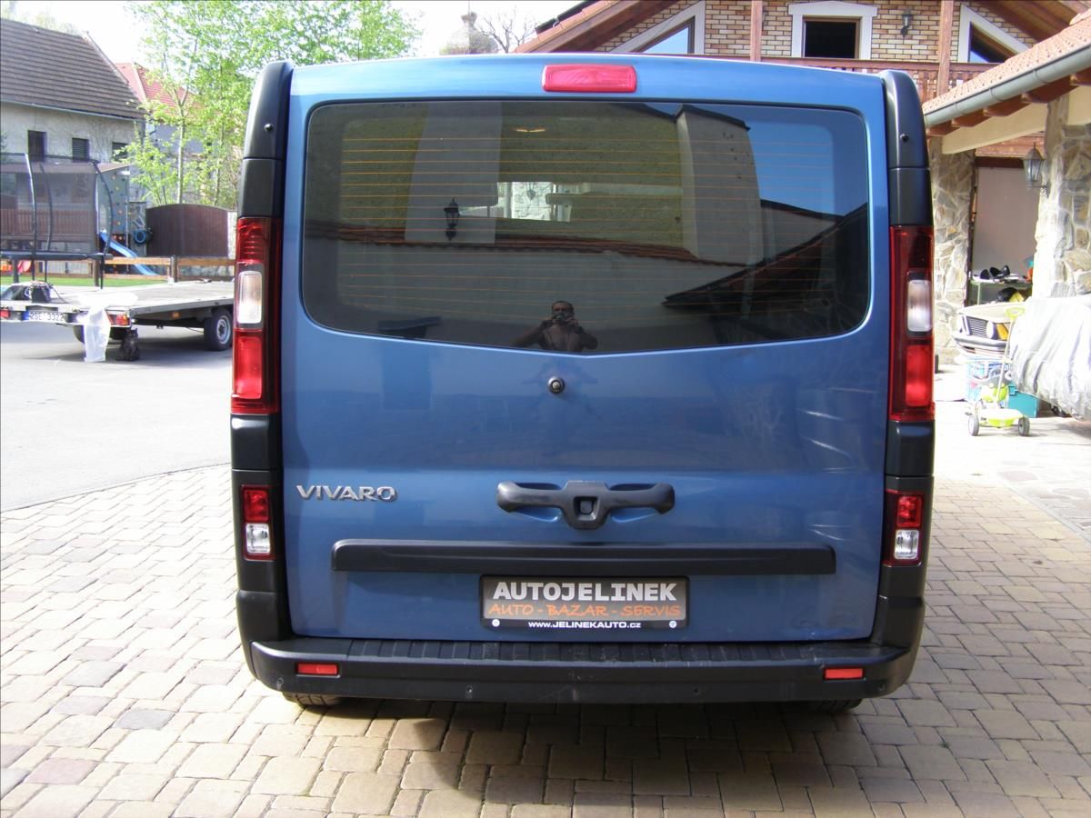 Renault Trafic, 1,6   OPEL VIVARO CDTI 89KW - fotka 4