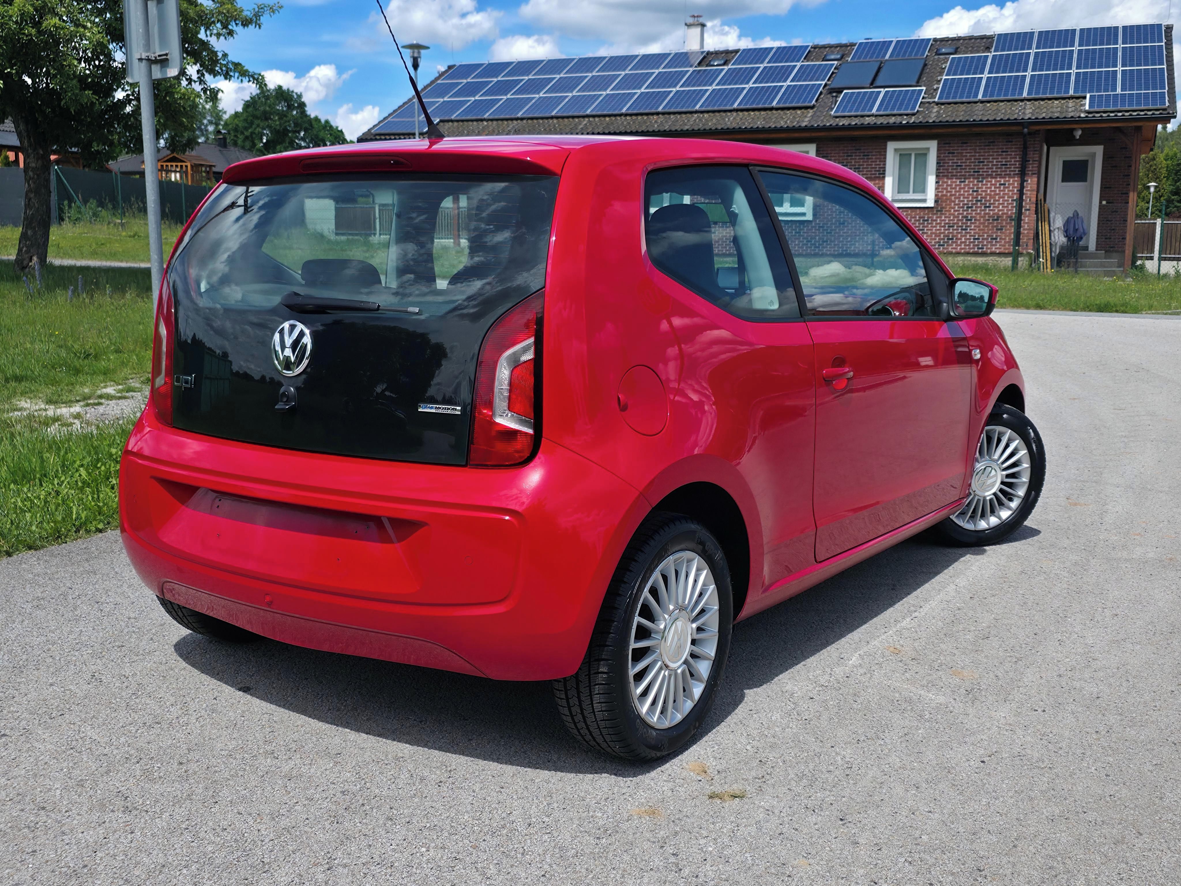Volkswagen Up!, High 1.0MPI/55kW-Senzory,Celor - fotka 6