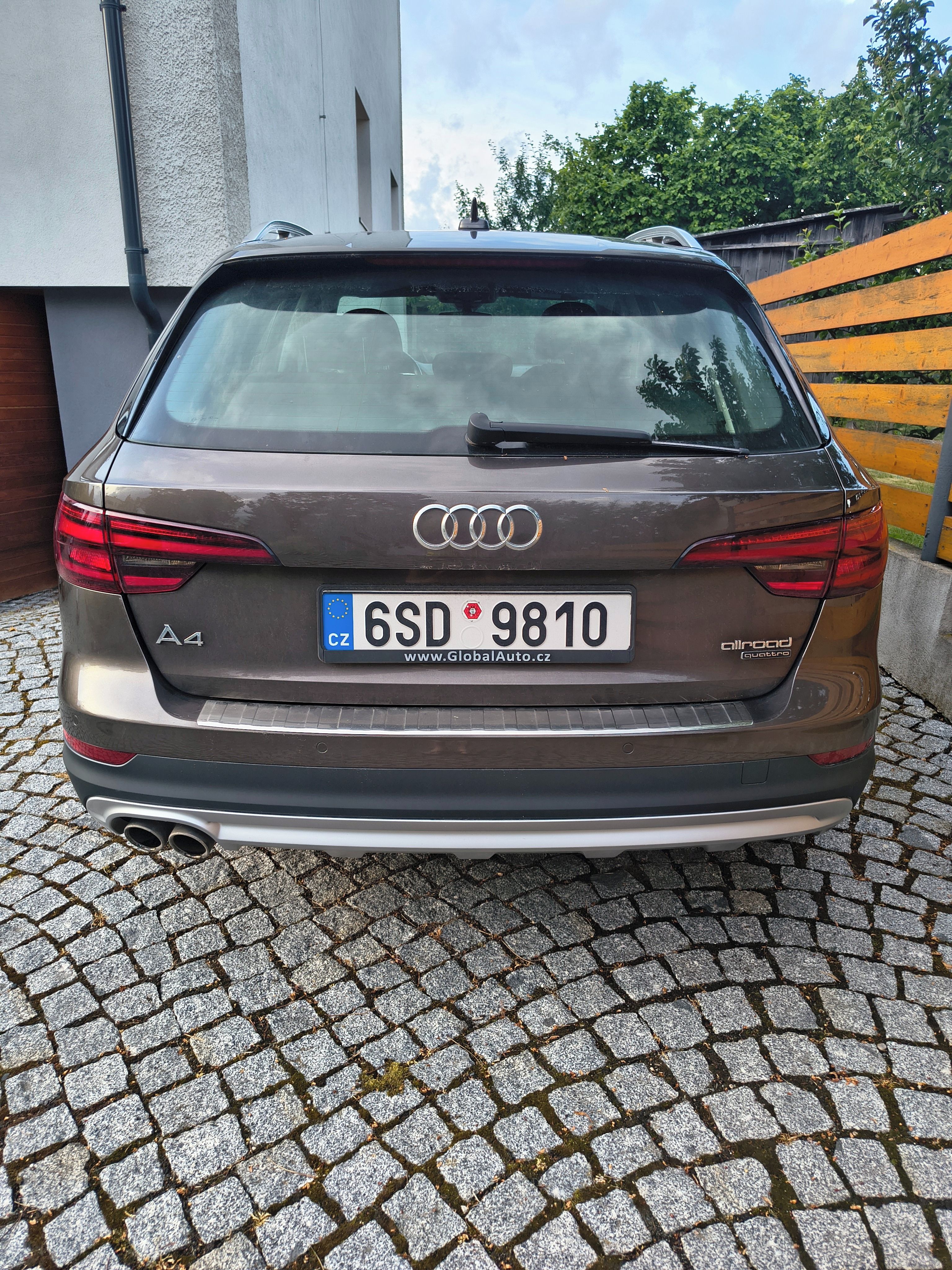 Audi A4 allroad, 2.0 TDI quattro, 120 kW - fotka 5
