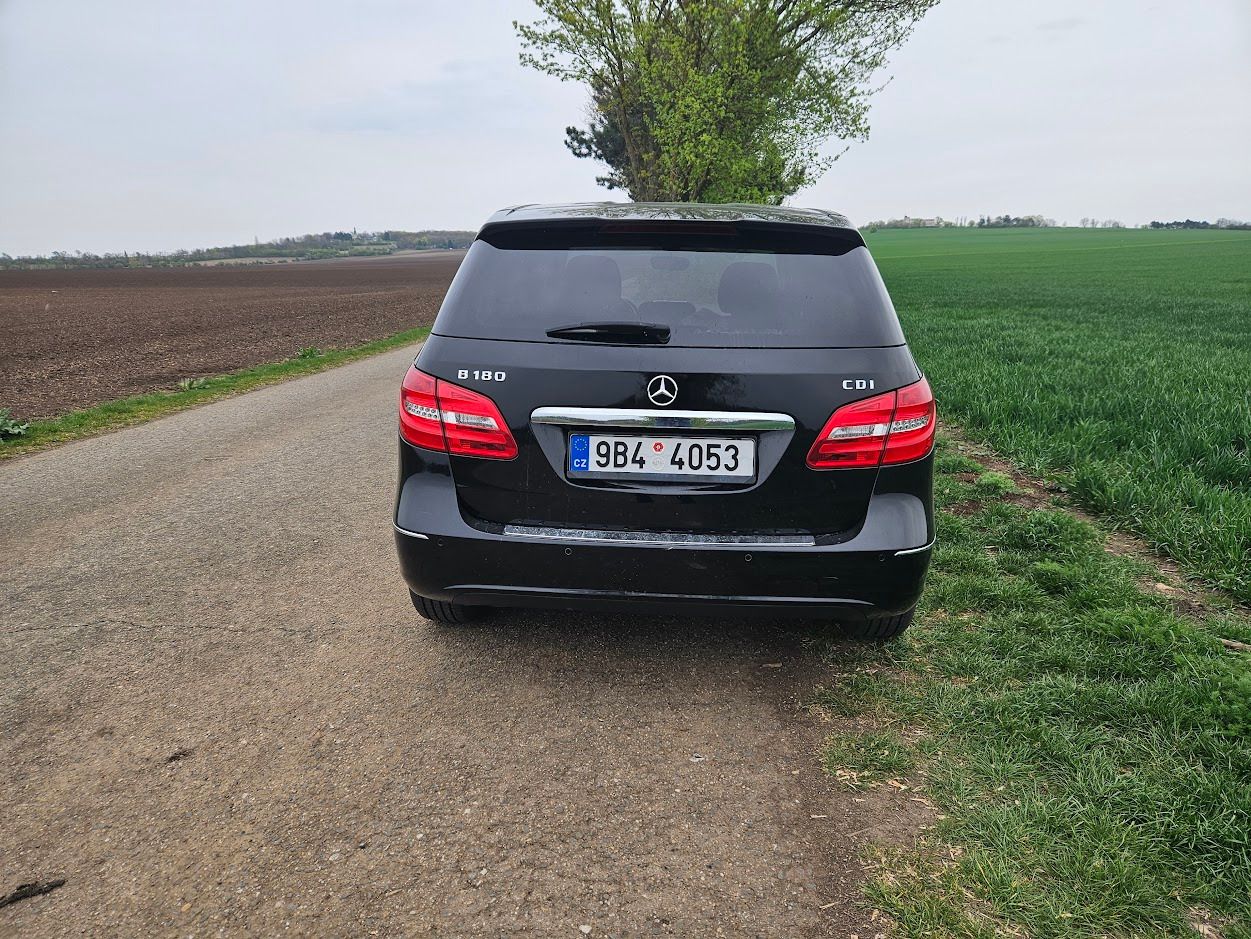 Mercedes-Benz Třídy B, Mercedes B 180 CDi - fotka 4
