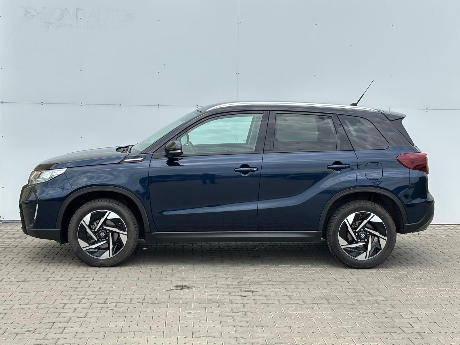 Suzuki Vitara, 1,4 BoosterJet Elegance AllGri - fotka 3