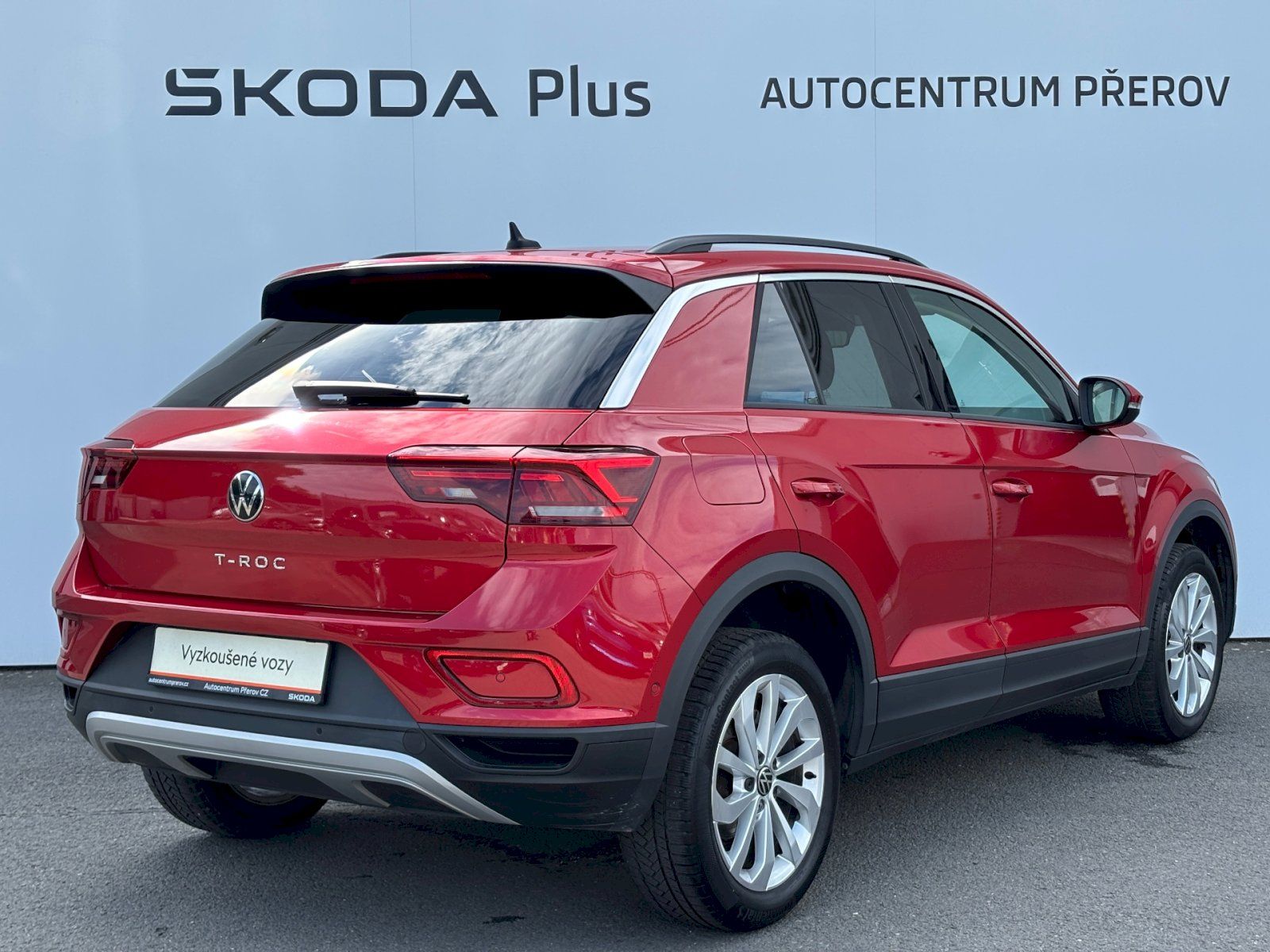 Volkswagen T-Roc, 1.5 TSI 110kW Life - fotka 2