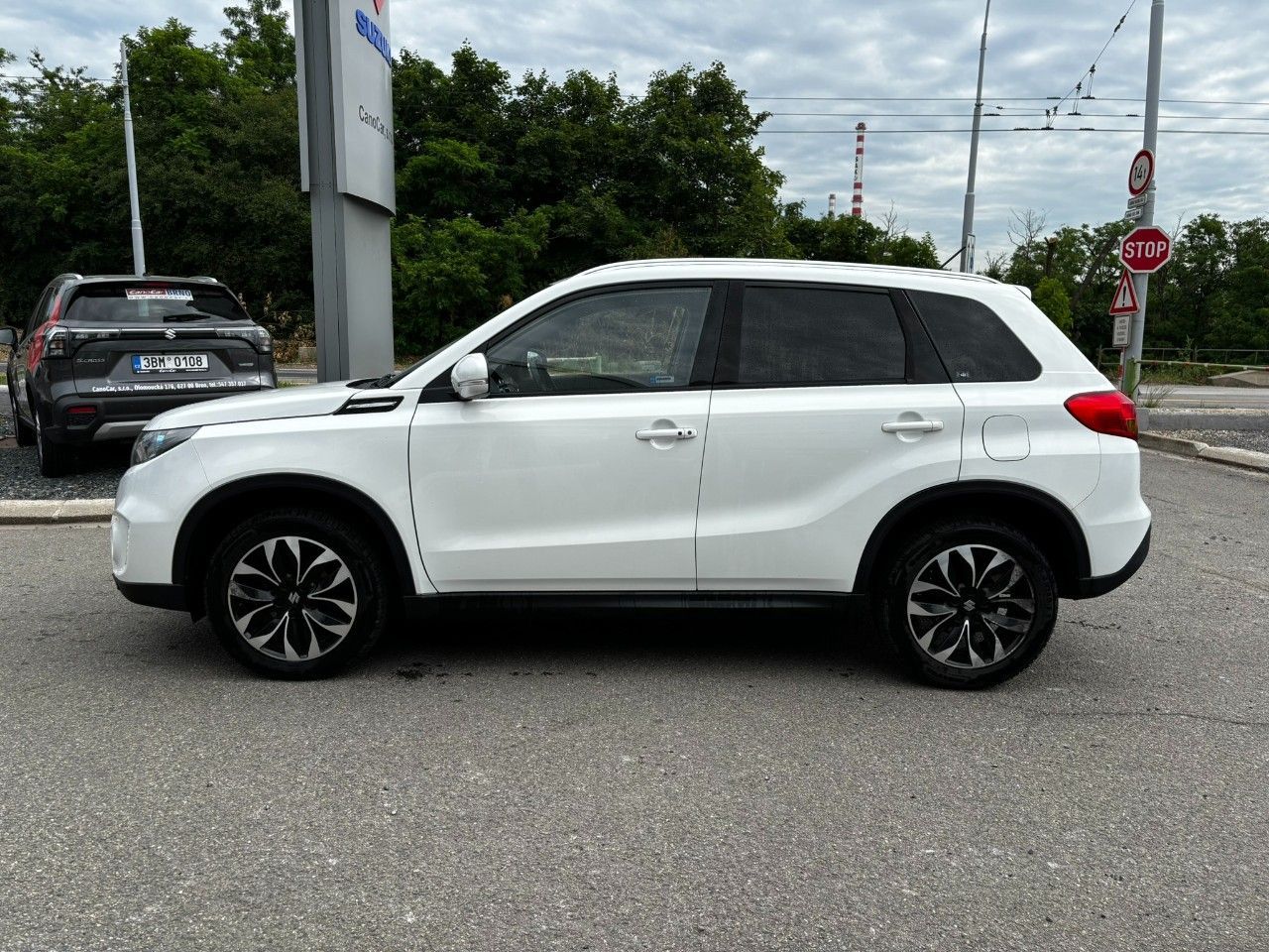 Suzuki Vitara, 4x4 Elegance 1,6 VVT 88 kW - fotka 4