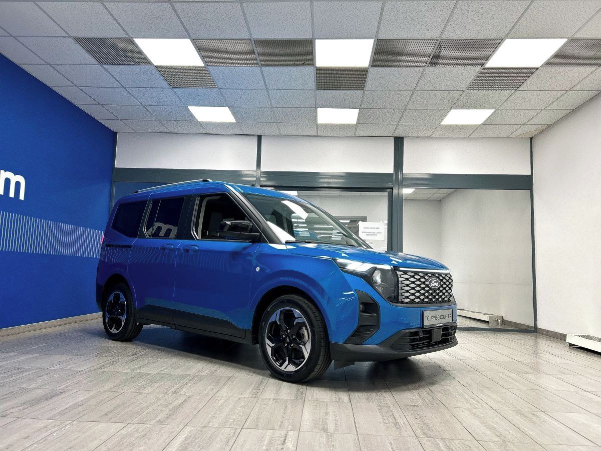 Ford Tourneo Courier, 43 kWh Titanium, L1 100kW